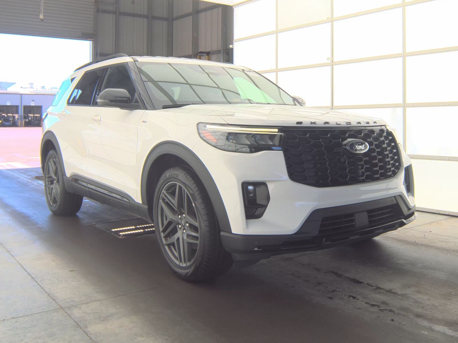FORD EXPLORER - 5