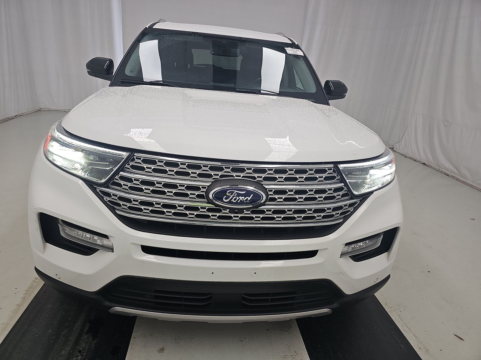 FORD EXPLORER - 3