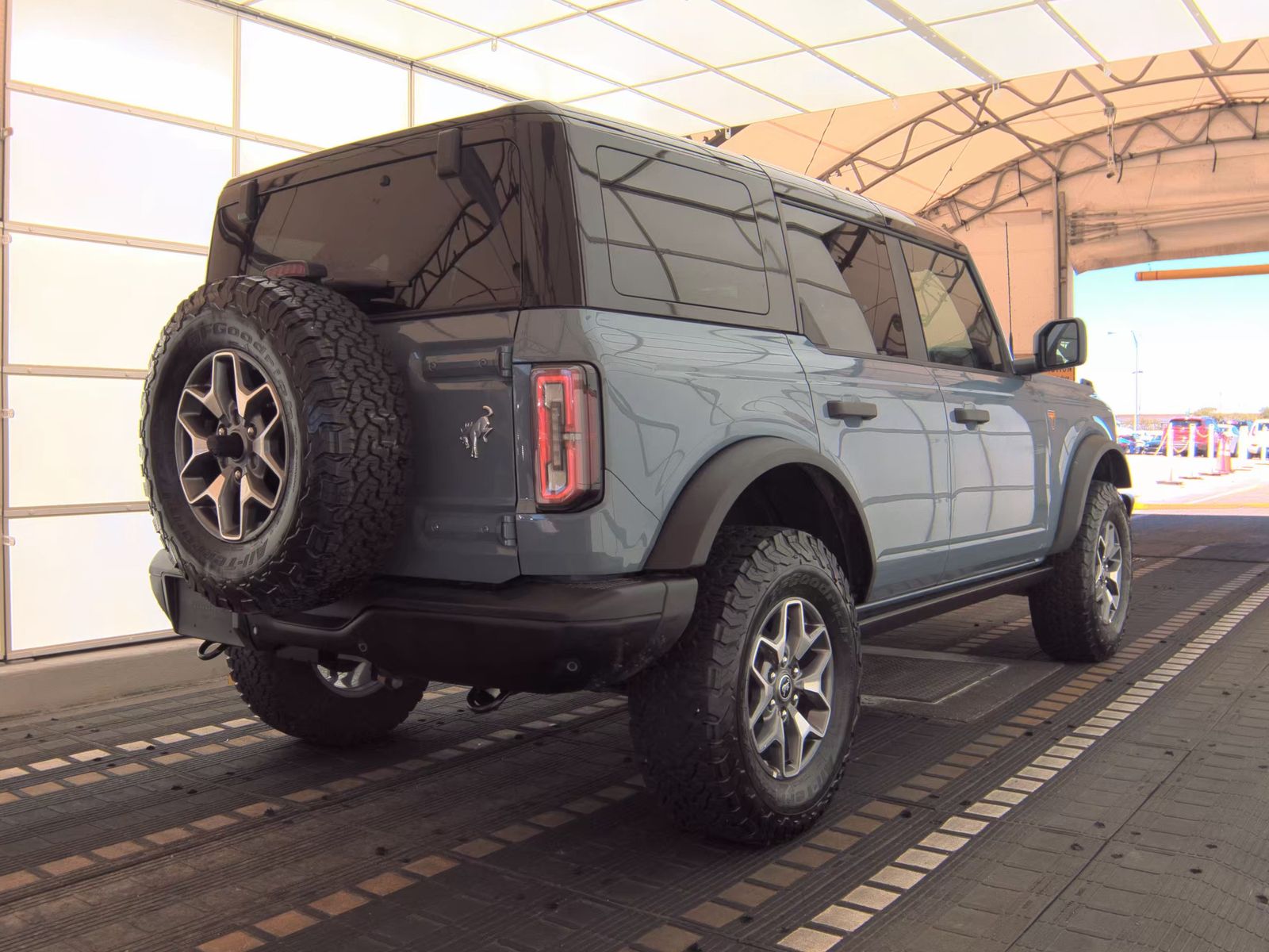 FORD BRONCO - 6