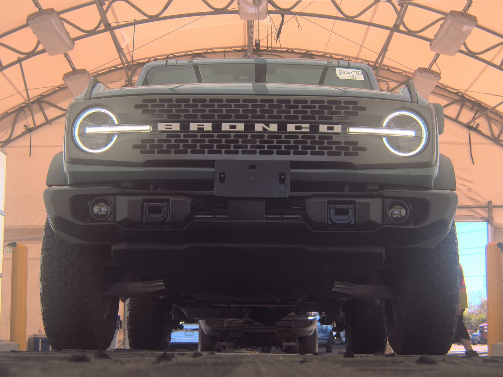 FORD BRONCO - 4