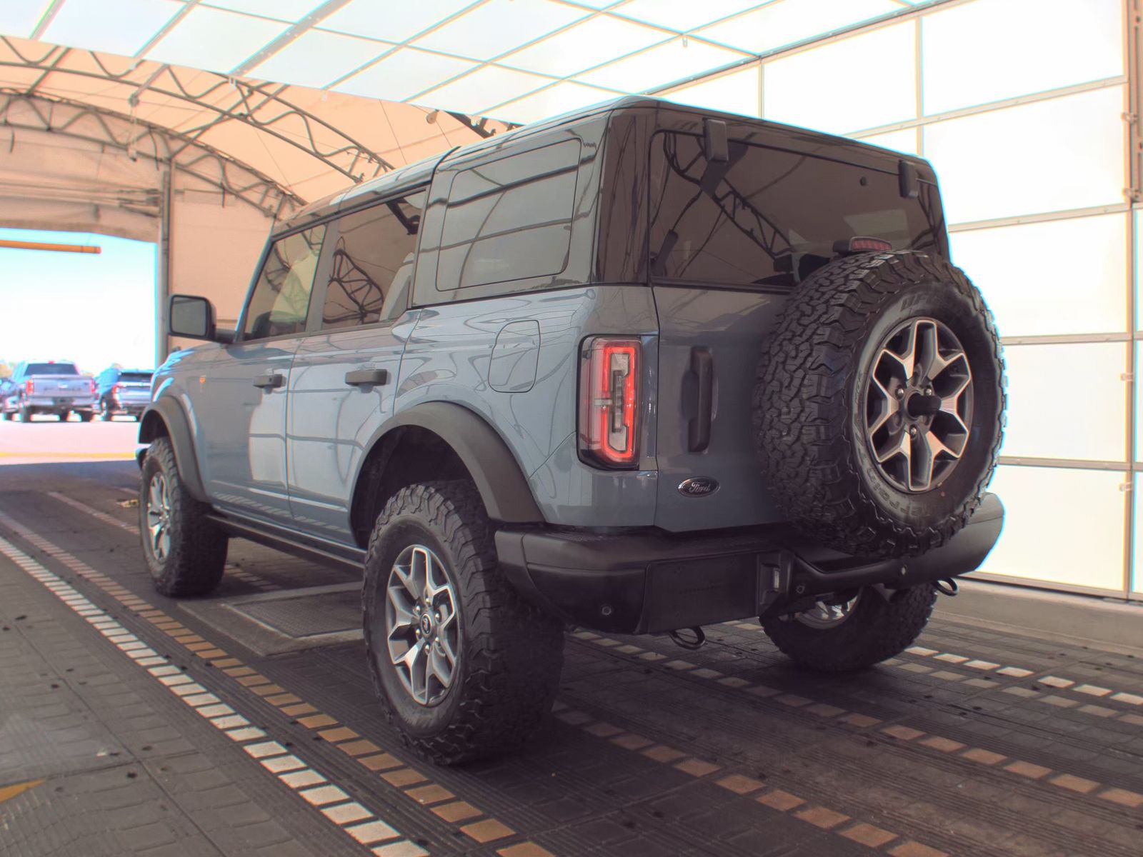 FORD BRONCO - 9
