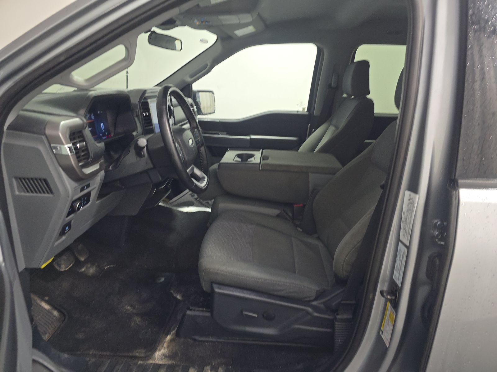 FORD F-150 - 8
