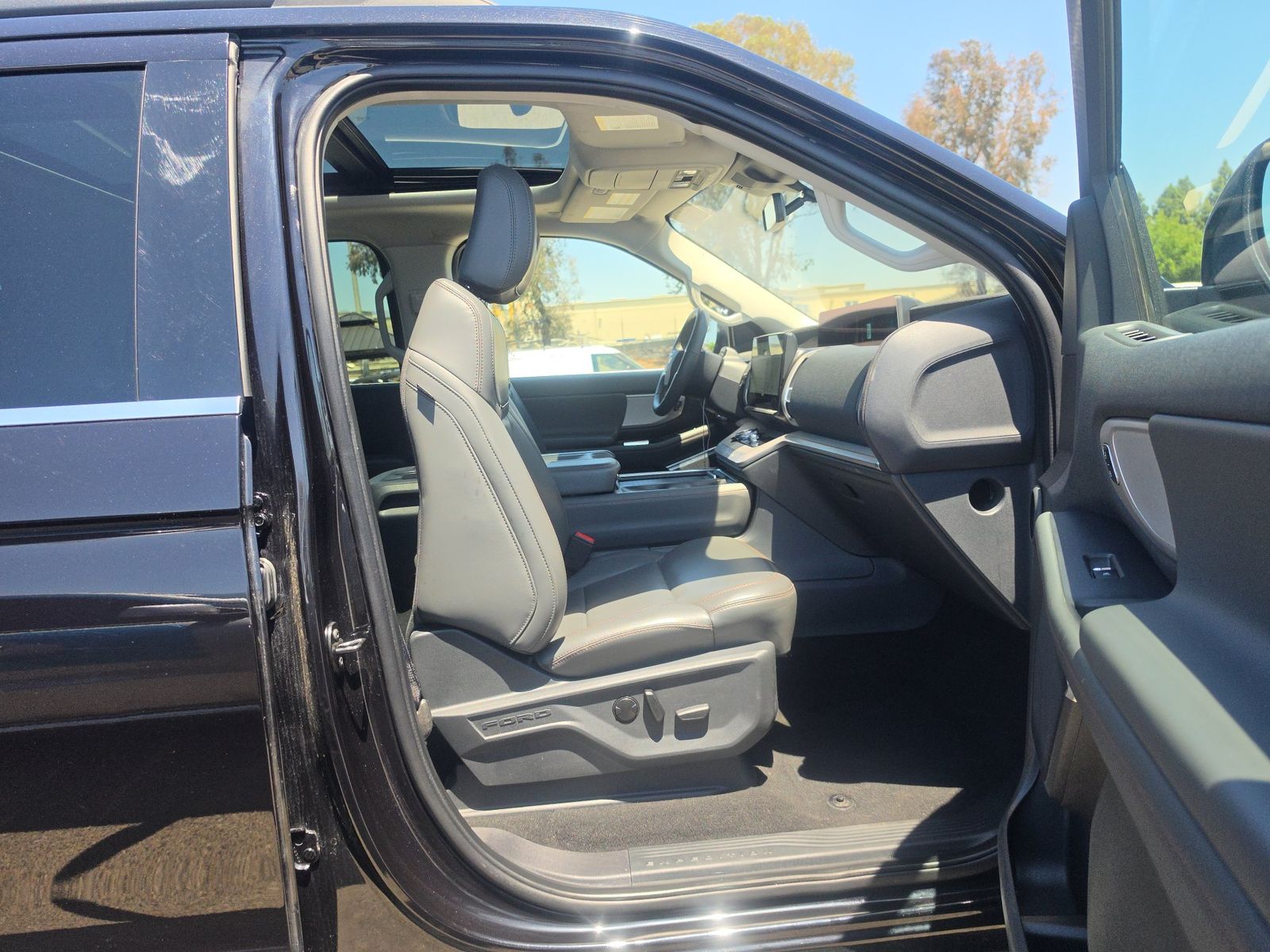 FORD EXPEDITION - 9
