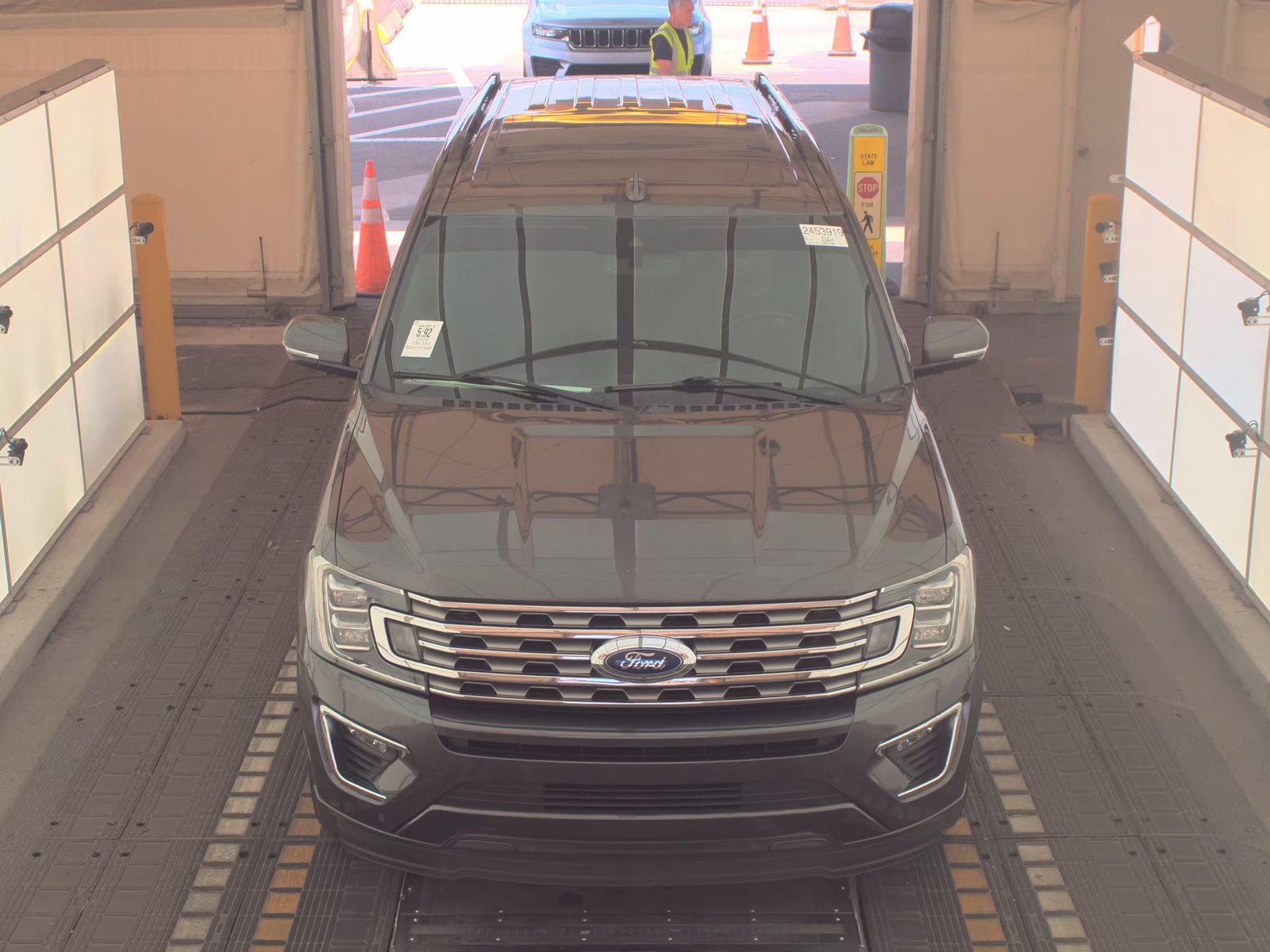 FORD EXPEDITION MAX - 3