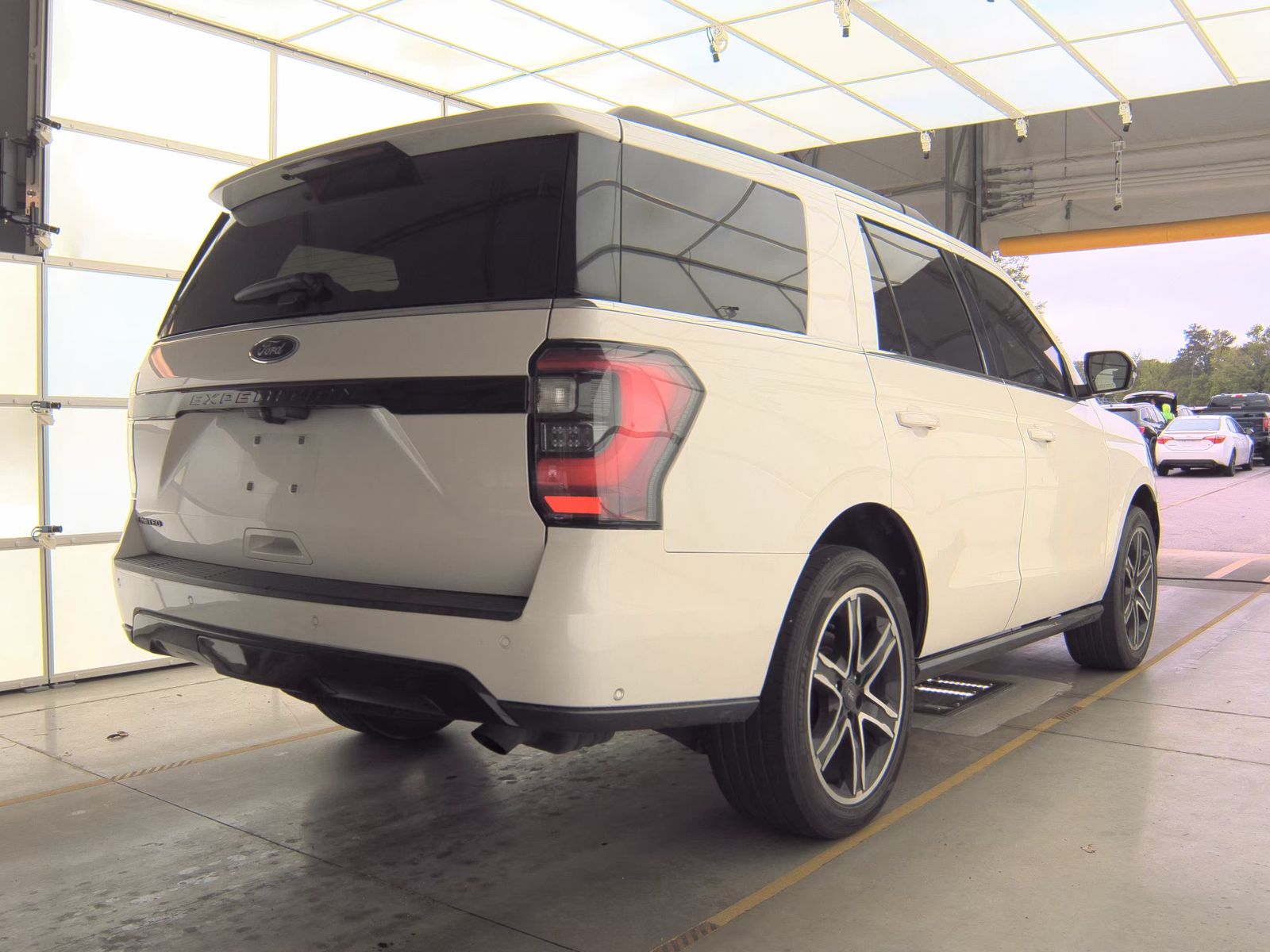 FORD EXPEDITION - 6