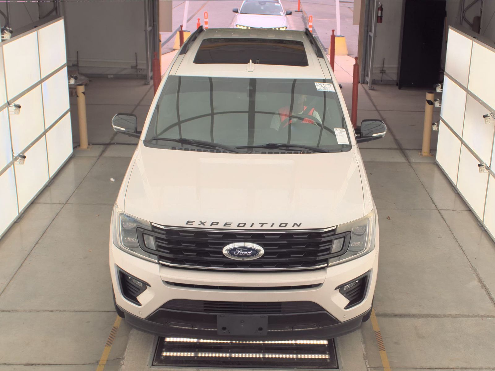 FORD EXPEDITION - 3