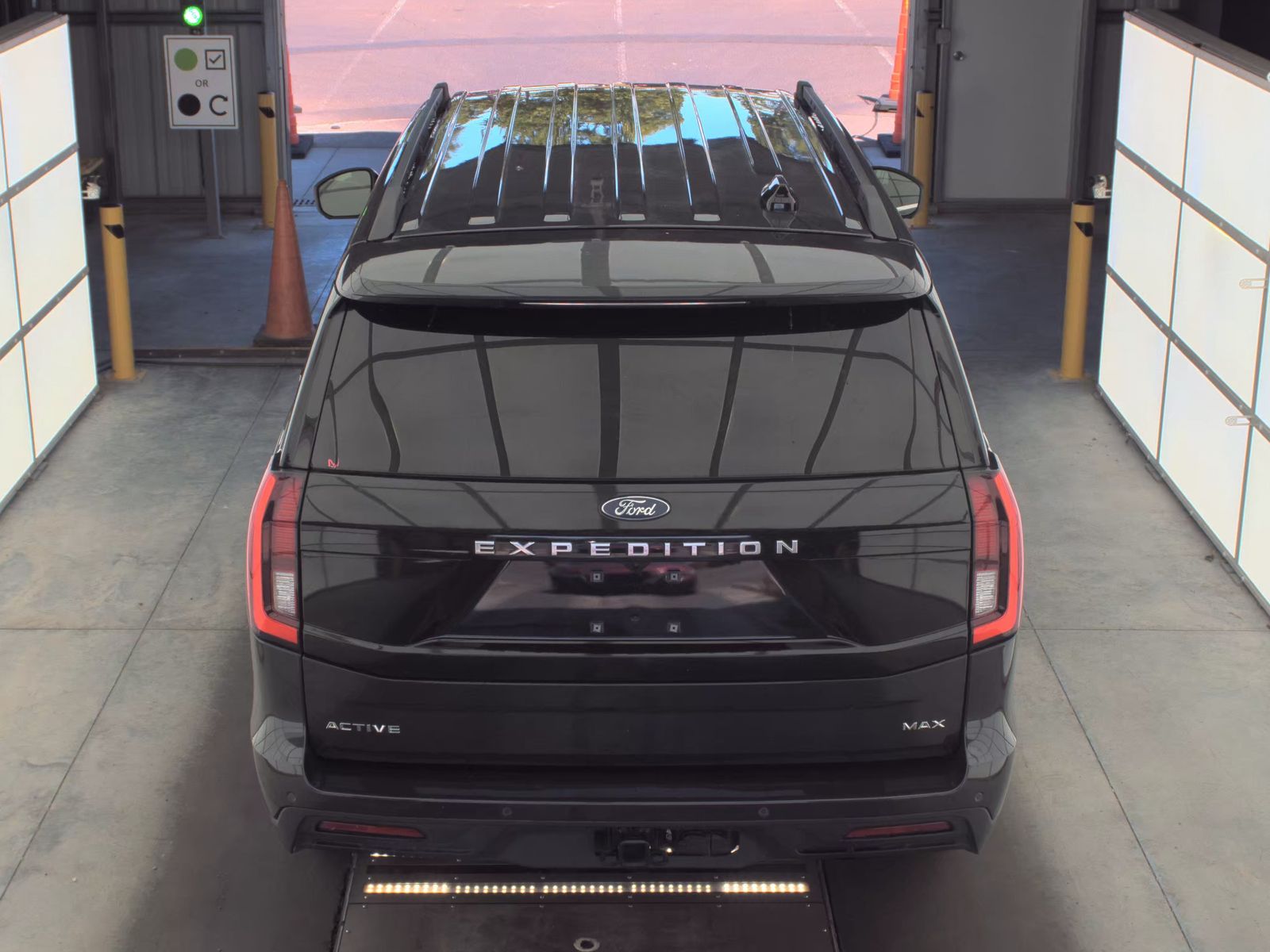 FORD EXPEDITION MAX - 7