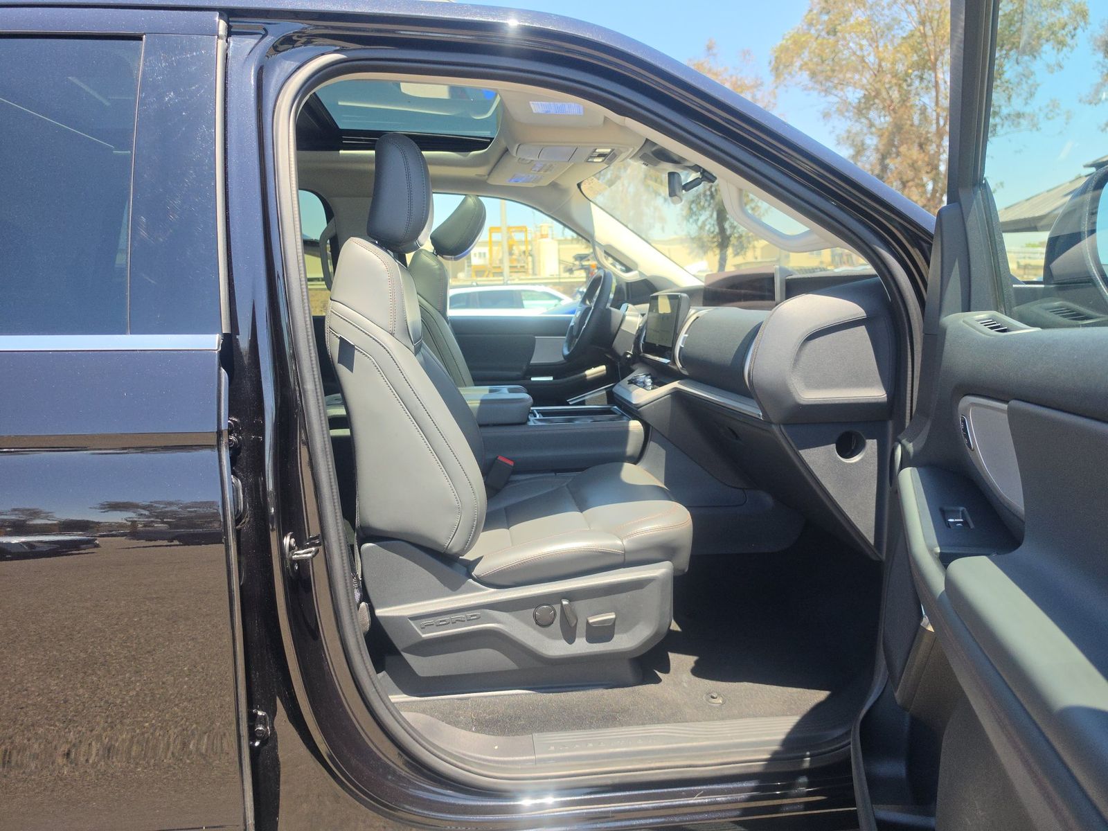 FORD EXPEDITION - 9