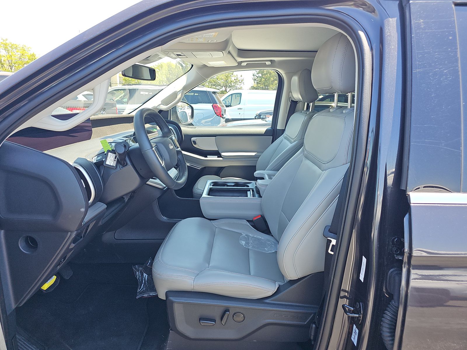 FORD EXPEDITION MAX - 8