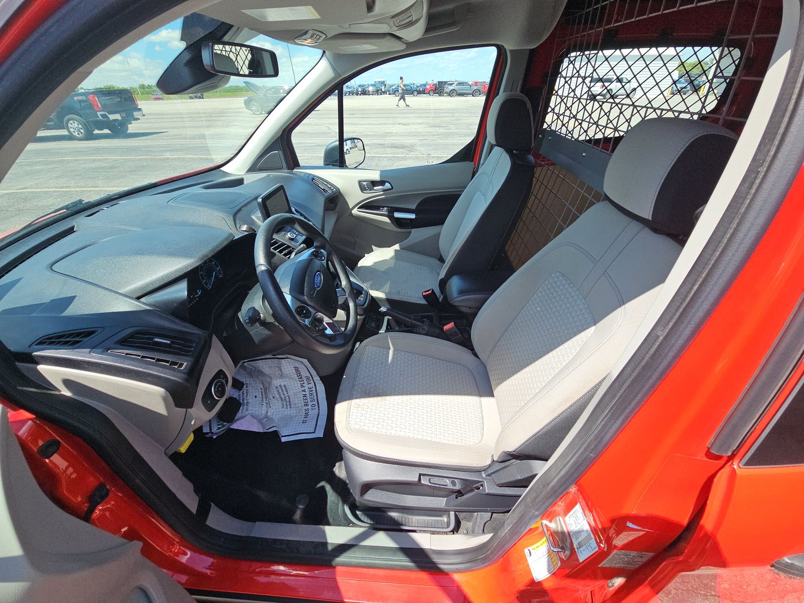 FORD TRANSIT CONNECT - 8