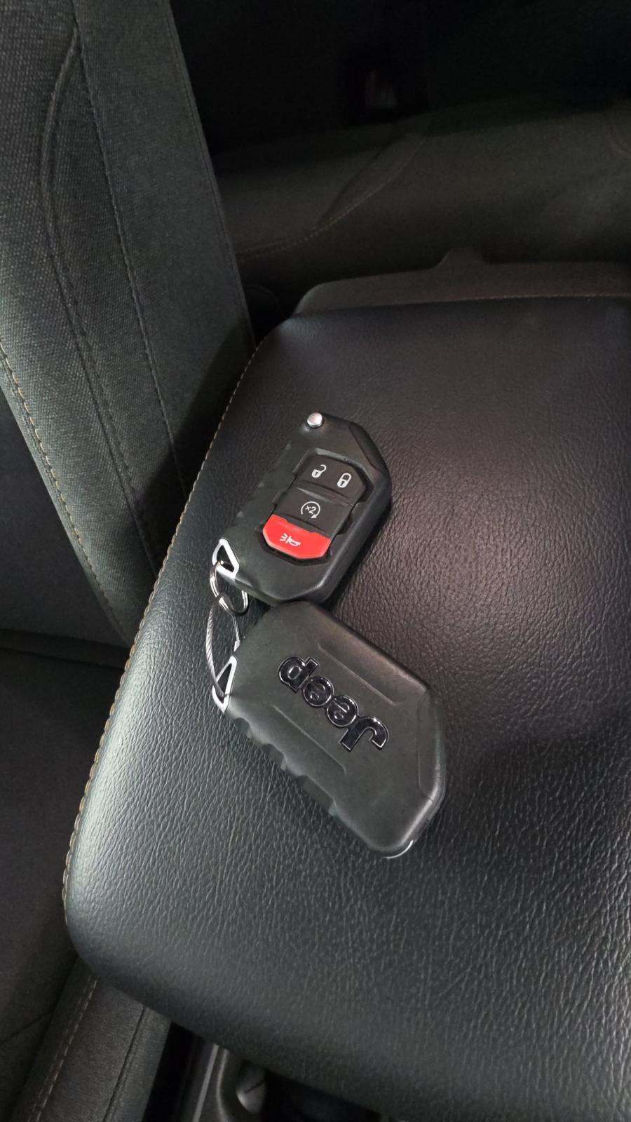2025 Jeep Wrangler 4xe Sahara AWD