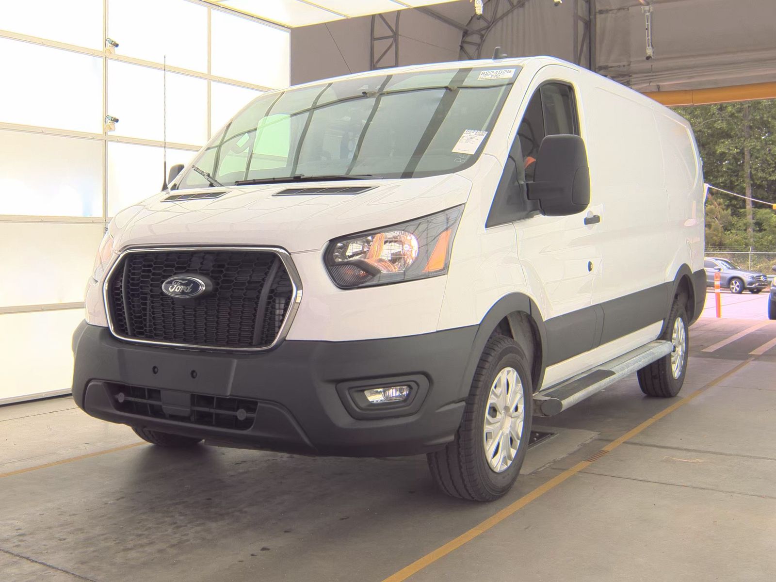 FORD TRANSIT 250 - 1