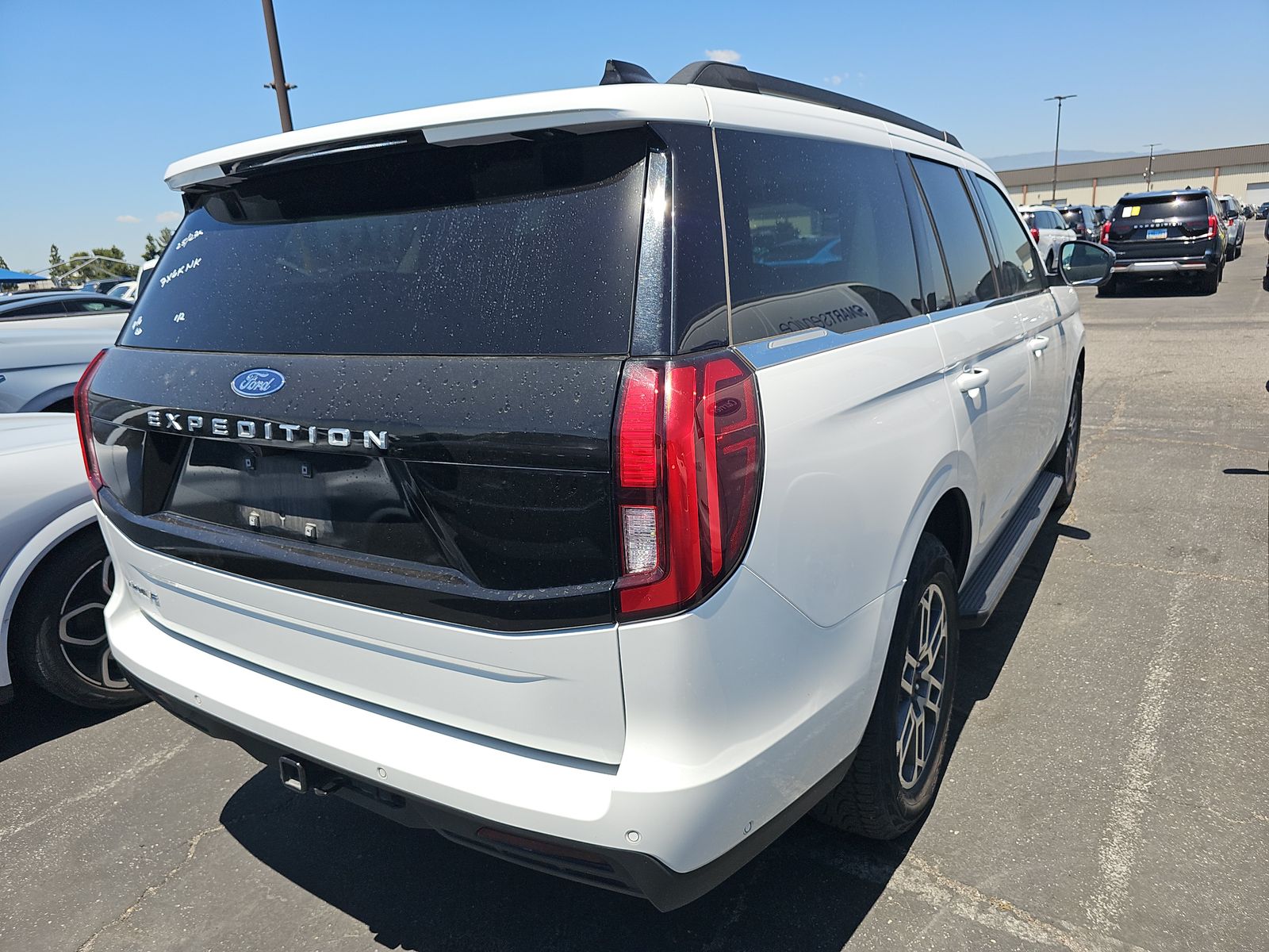 FORD EXPEDITION - 5