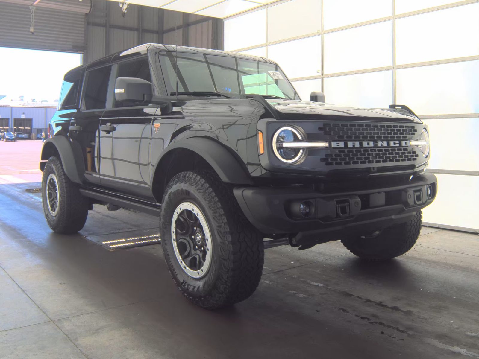 FORD BRONCO - 5