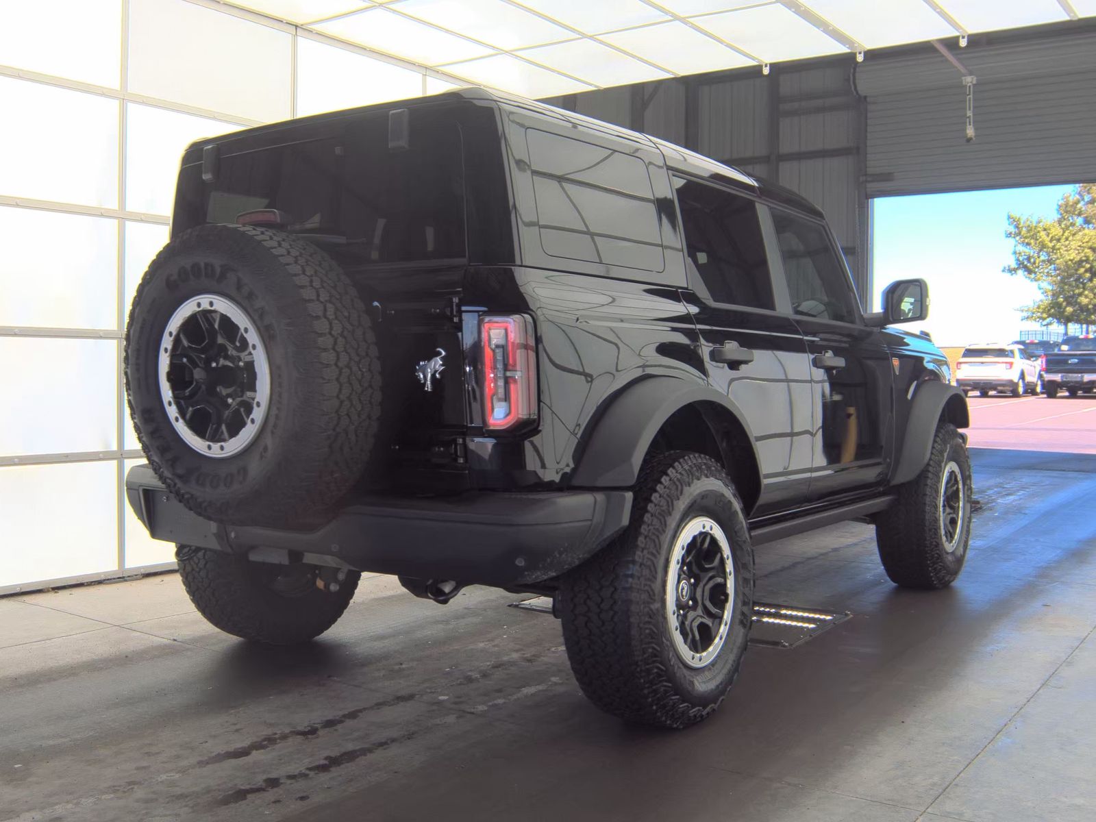 FORD BRONCO - 6