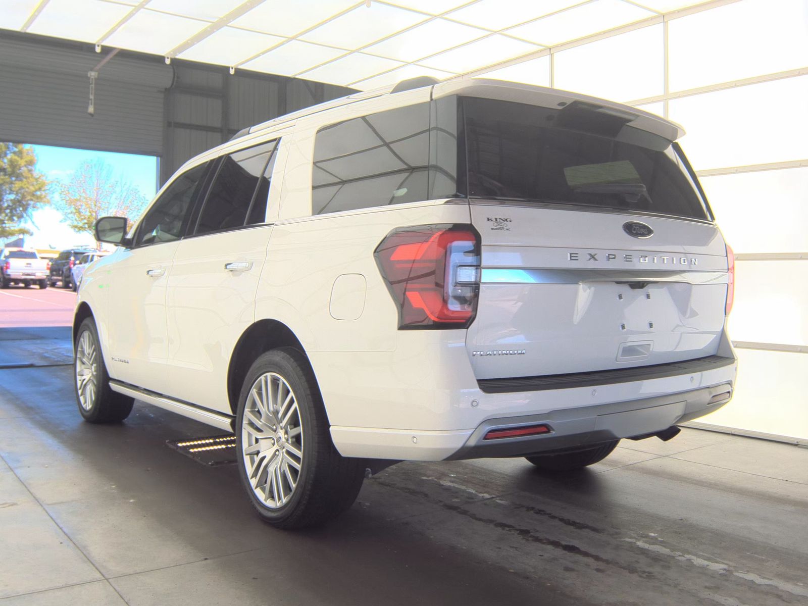 FORD EXPEDITION - 9