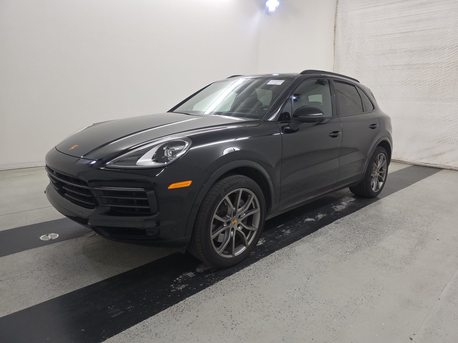 PORSCHE CAYENNE - 1