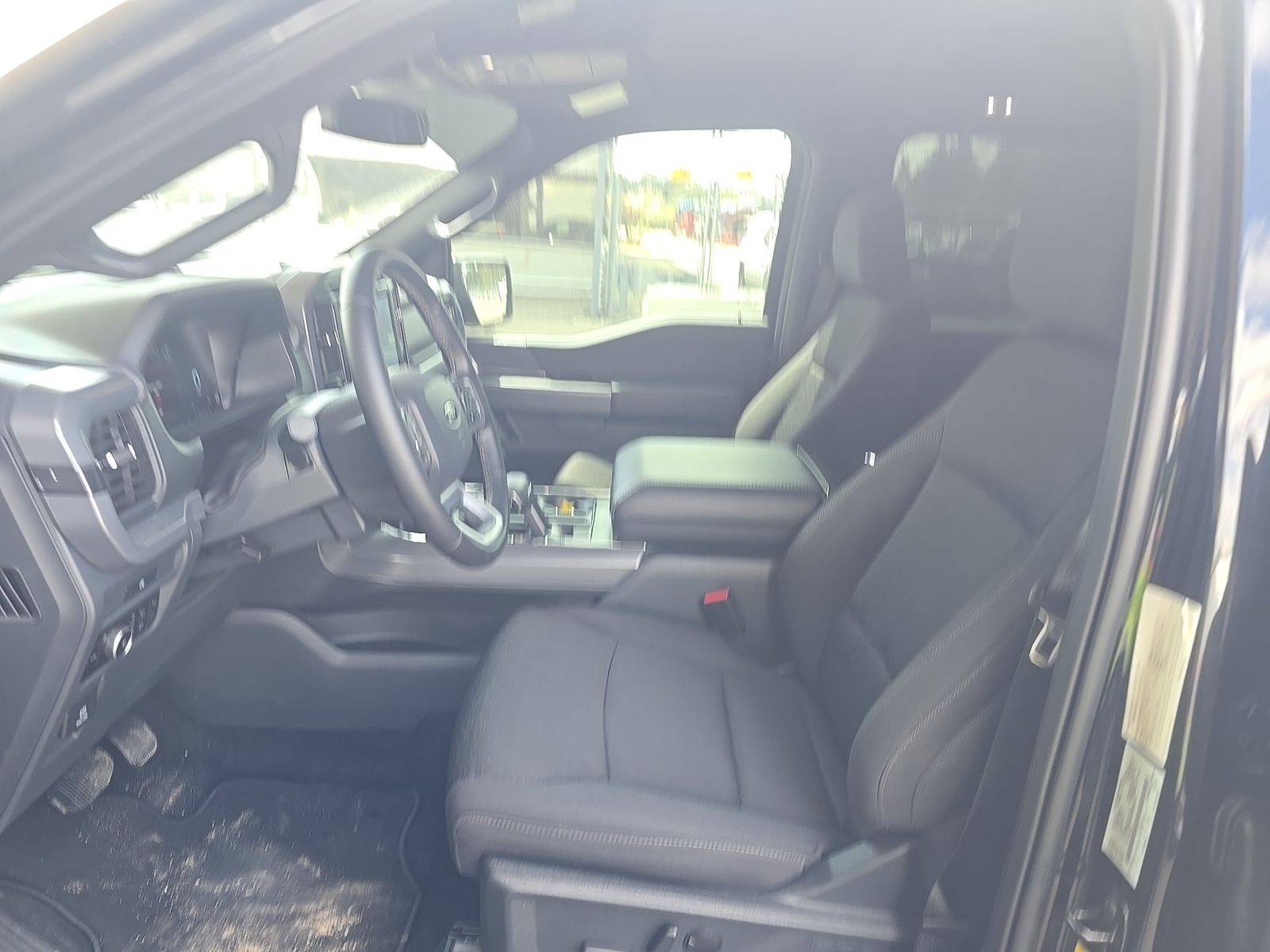 FORD F-150 - 8