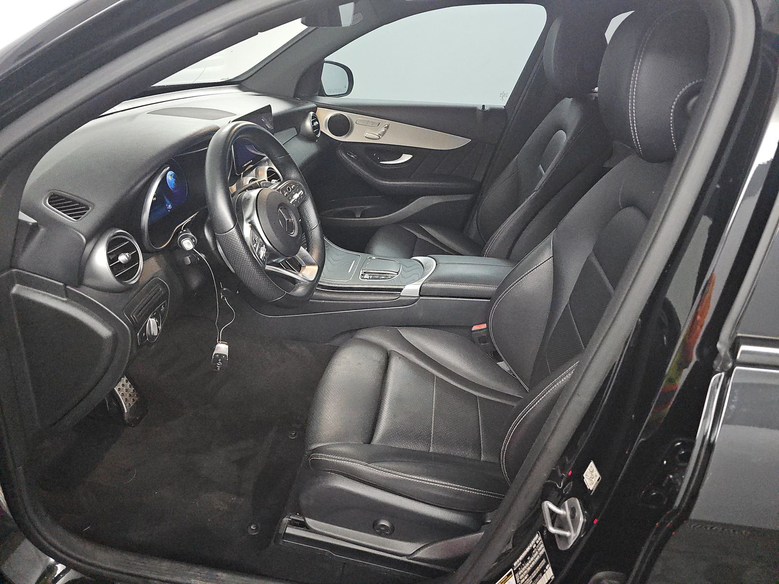 2022 Mercedes-Benz GLC GLC 300 RWD