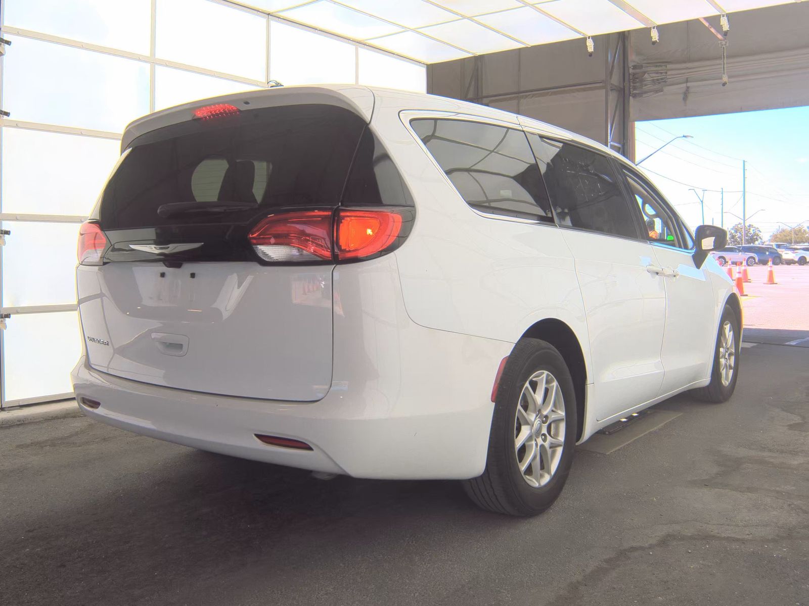 CHRYSLER VOYAGER - 6