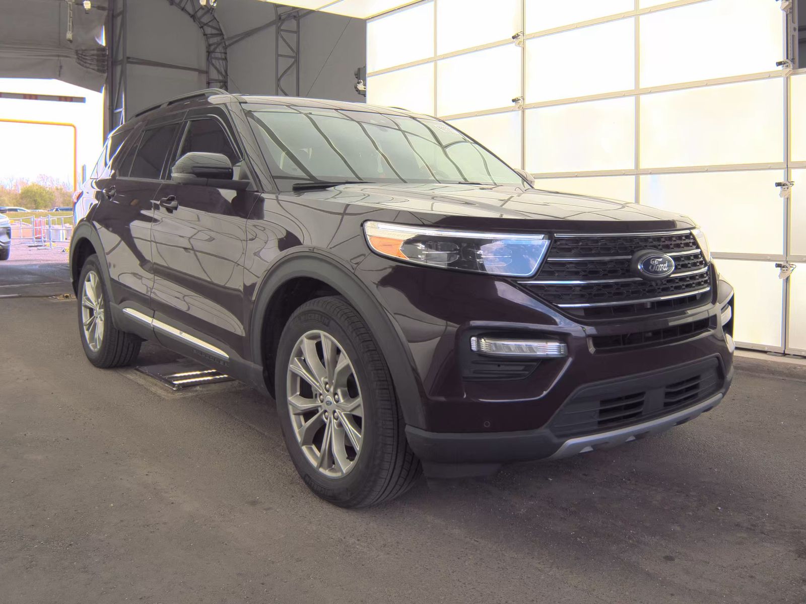 FORD EXPLORER - 5