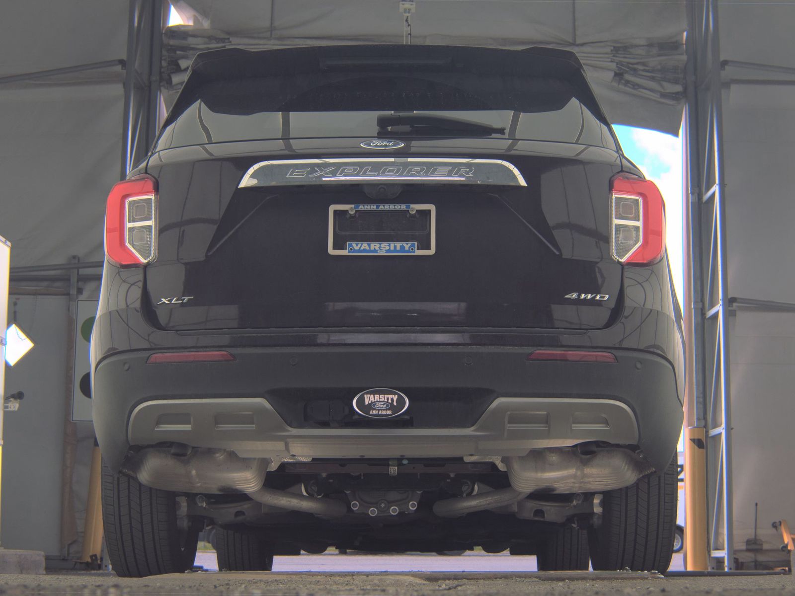 FORD EXPLORER - 8