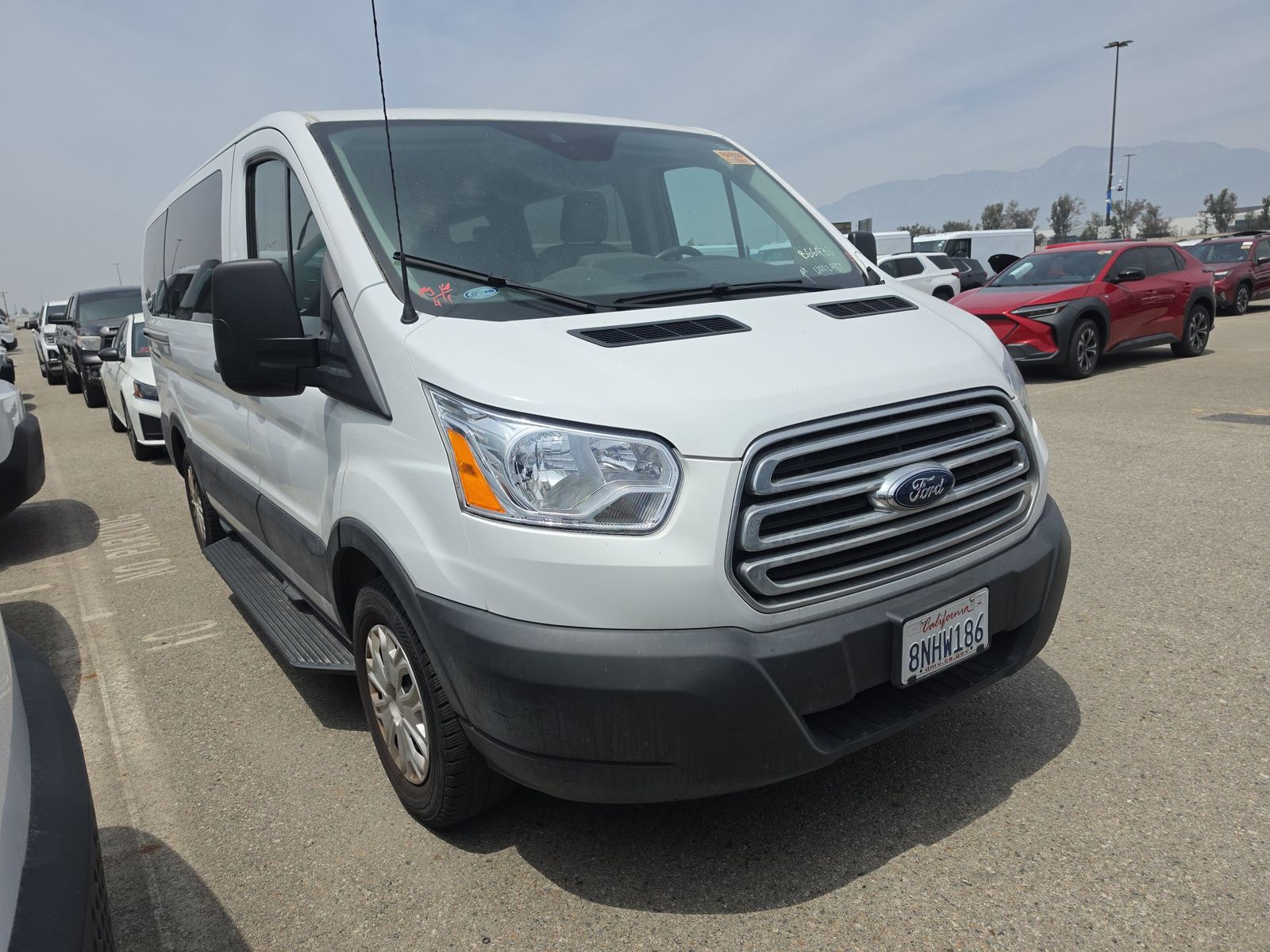 FORD TRANSIT 150 - 4