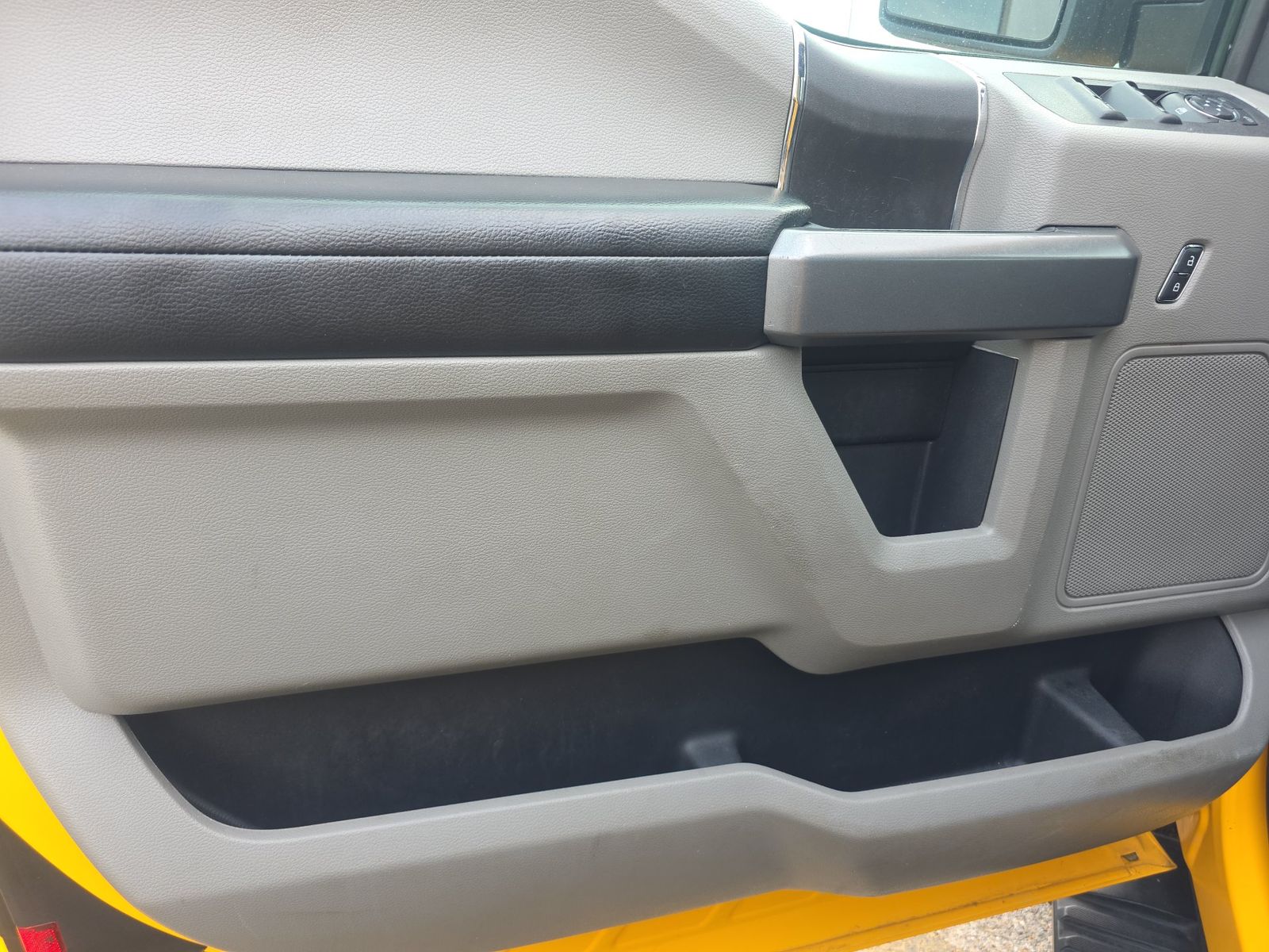 FORD F-150 - 10