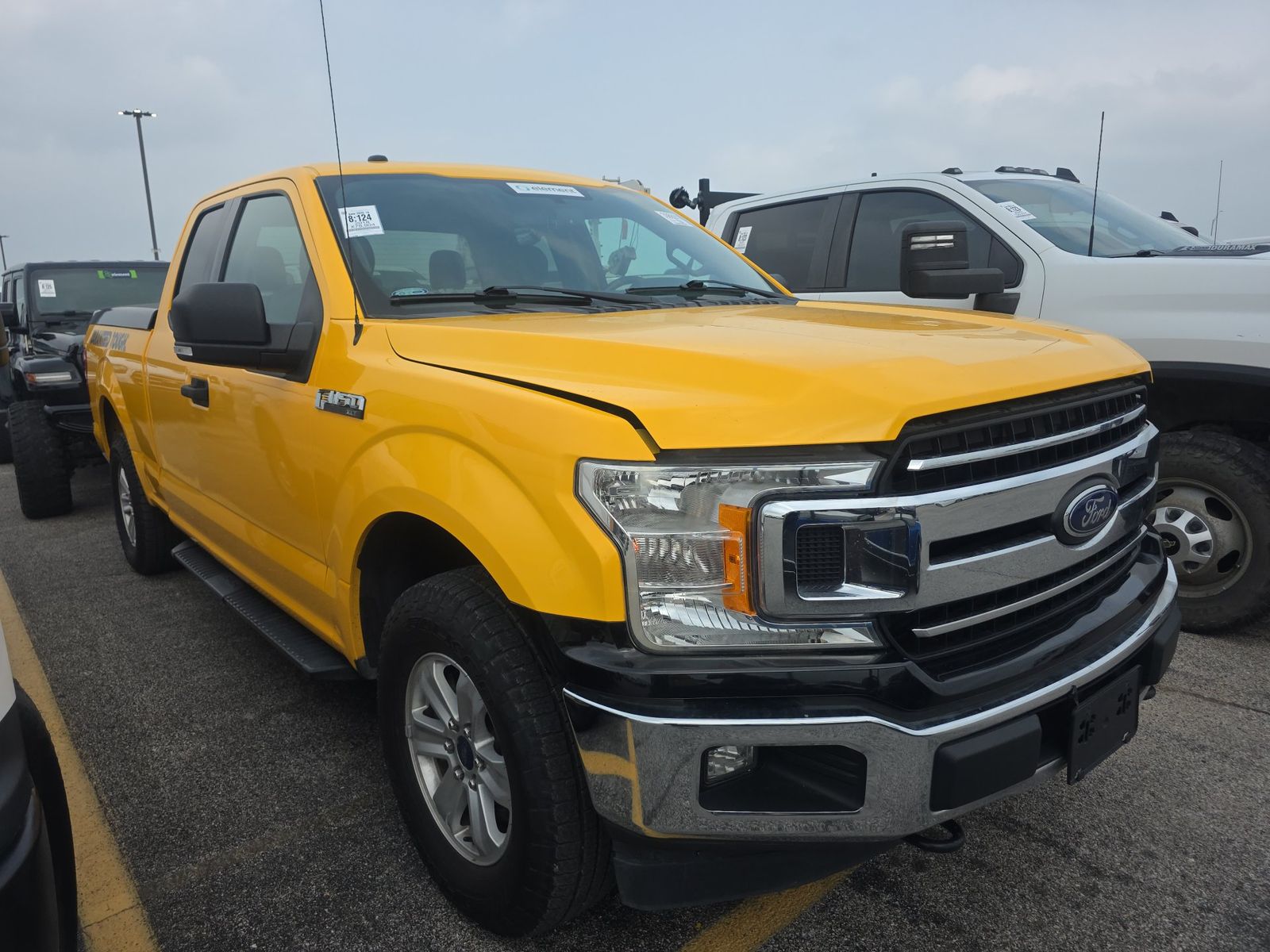 FORD F-150 - 4