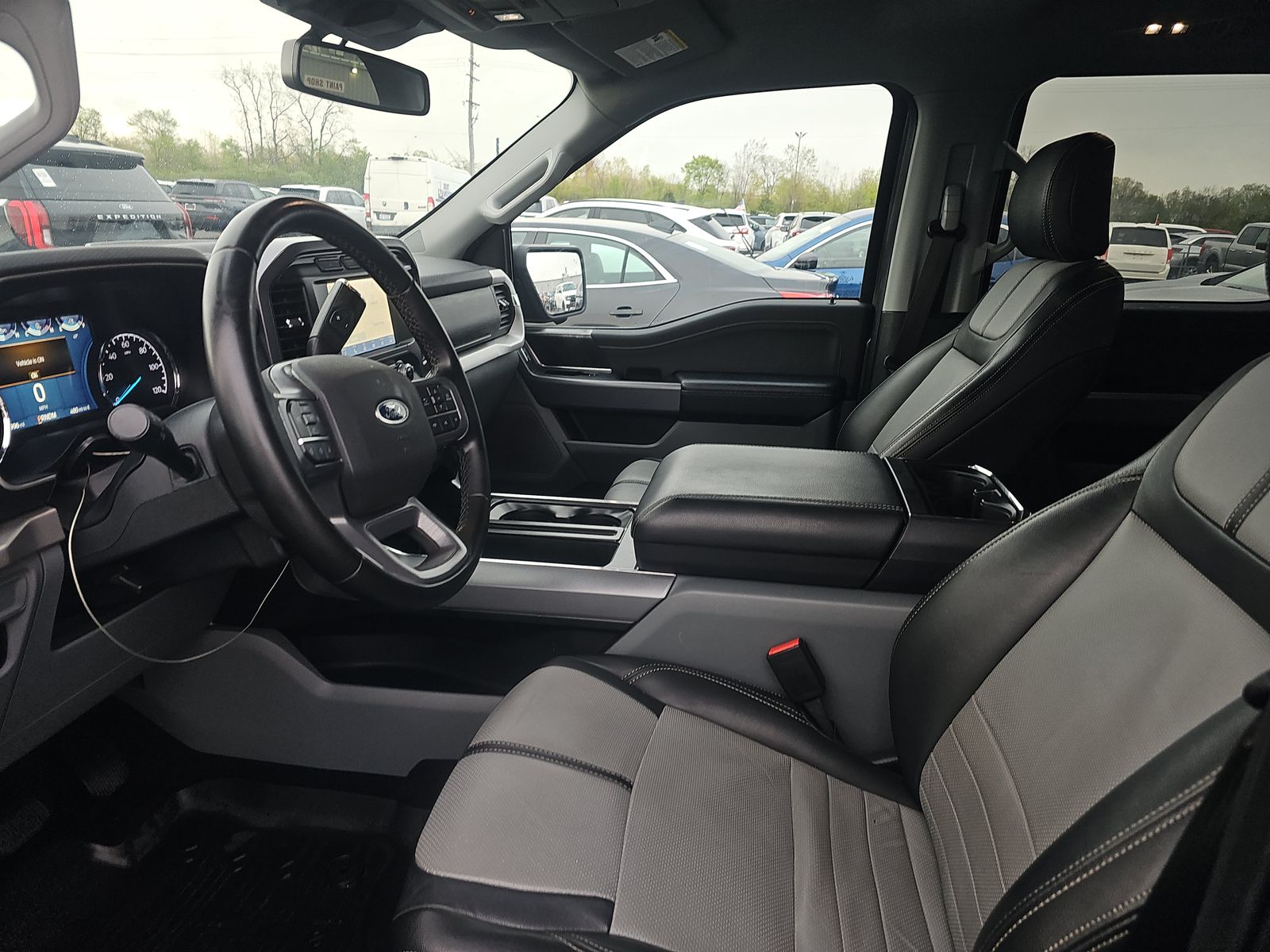 FORD F-150 - 8