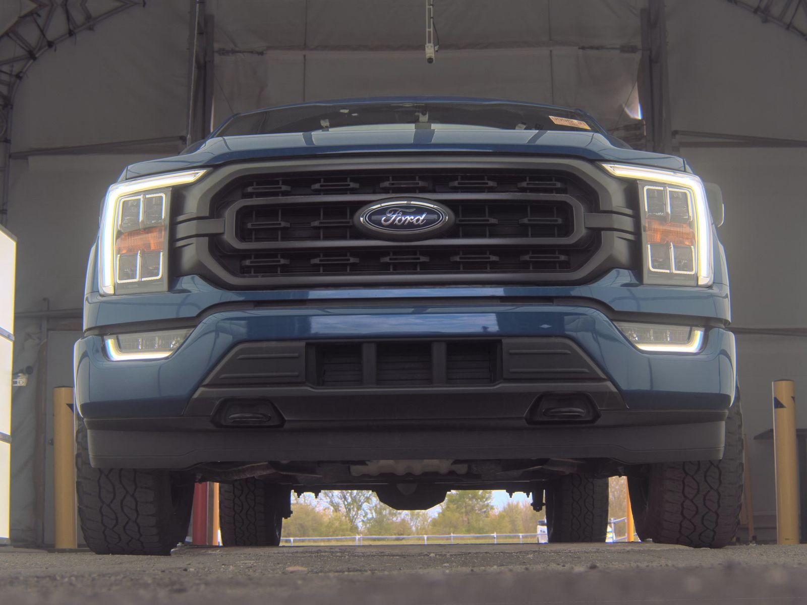 FORD F-150 - 4