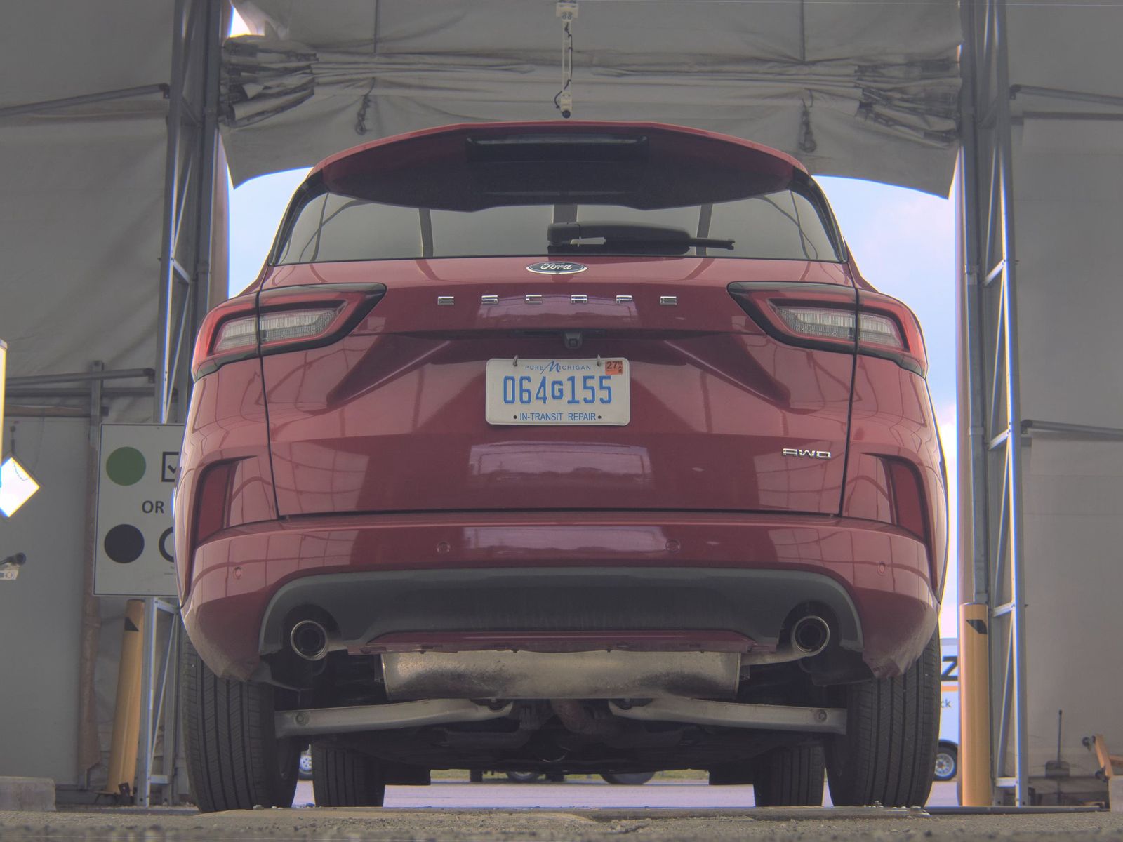 FORD ESCAPE - 8