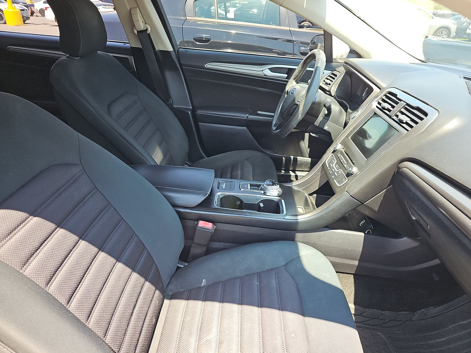 FORD FUSION - 9