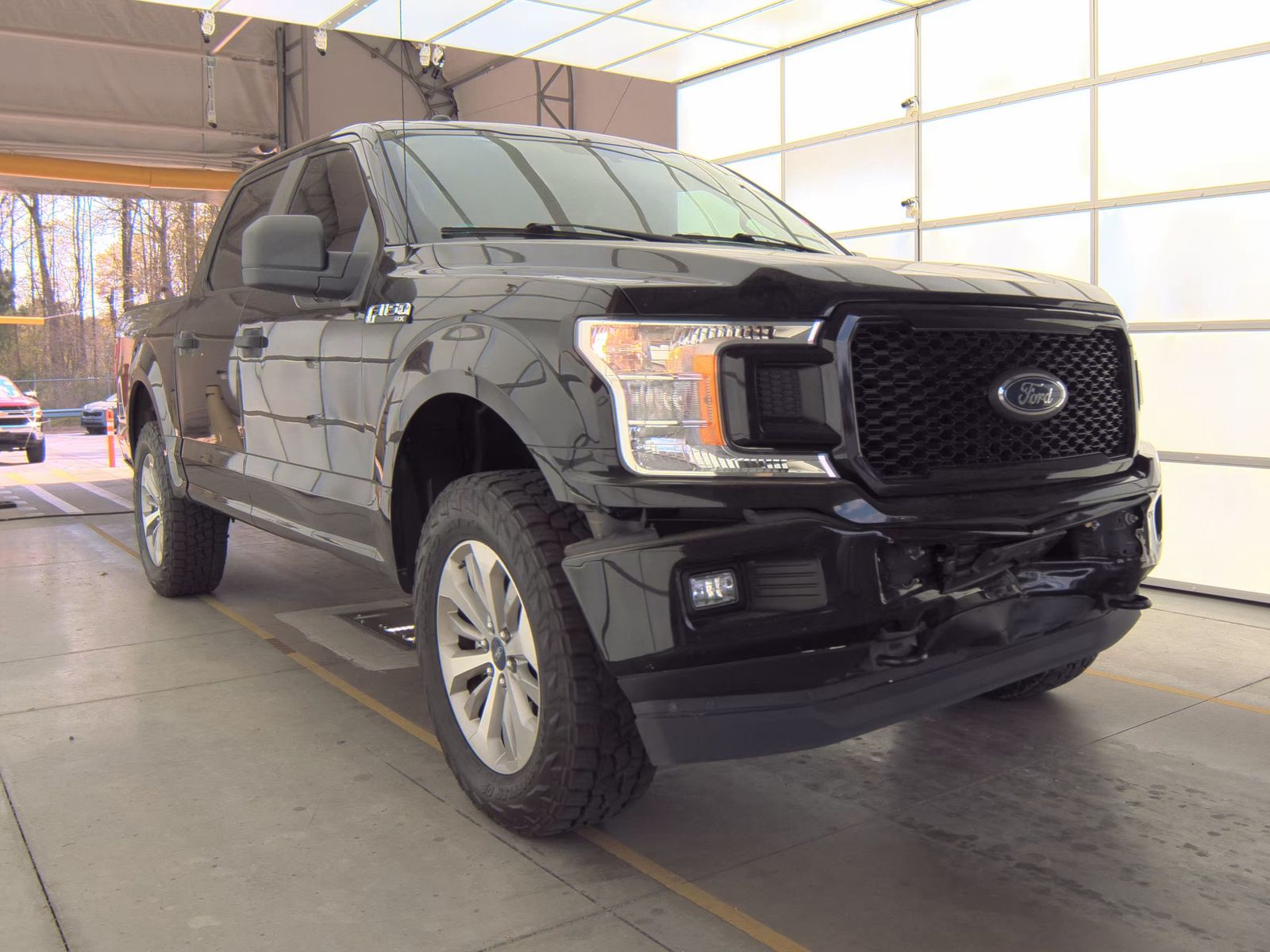 FORD F-150 - 4