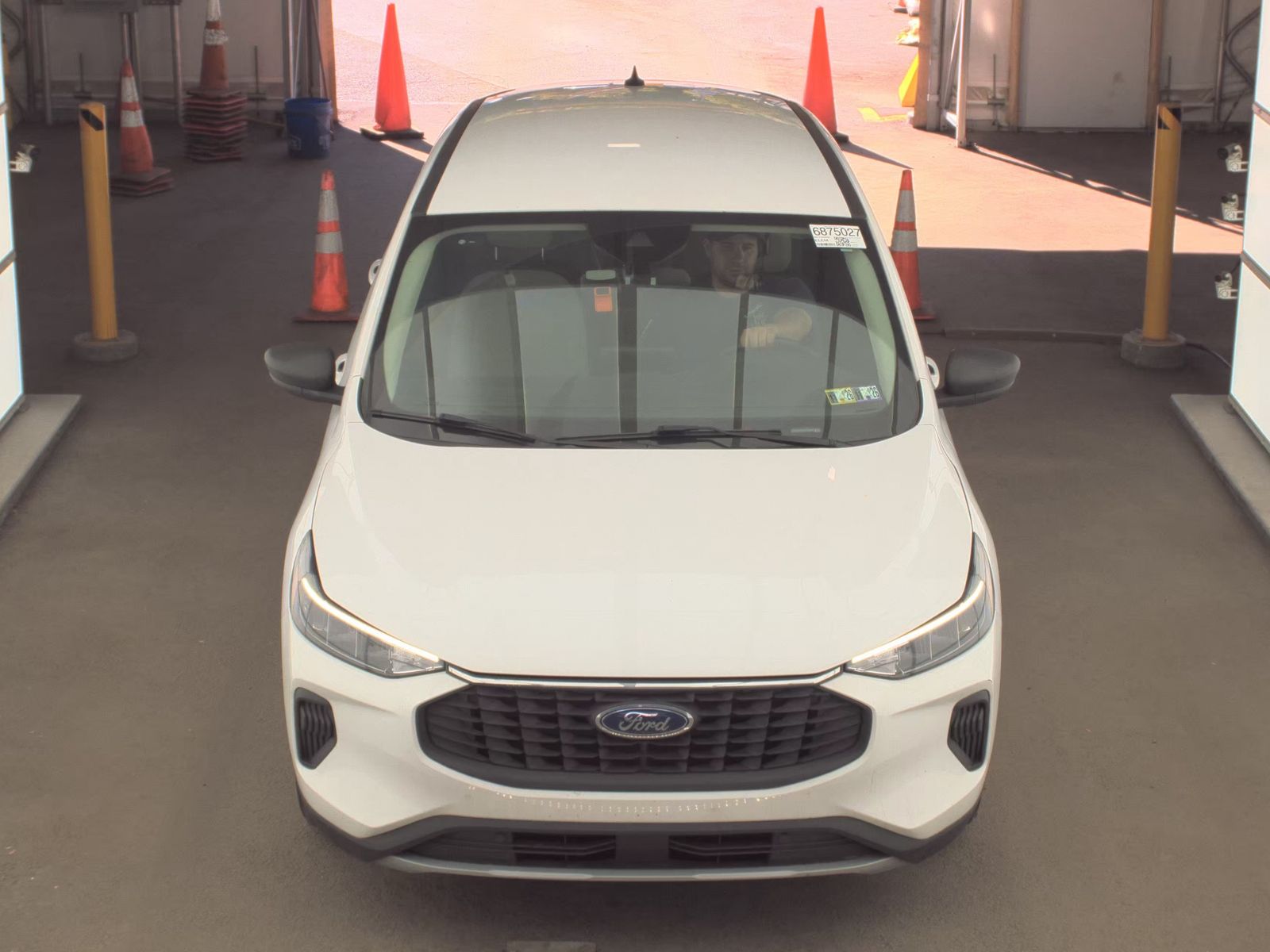 FORD ESCAPE - 3