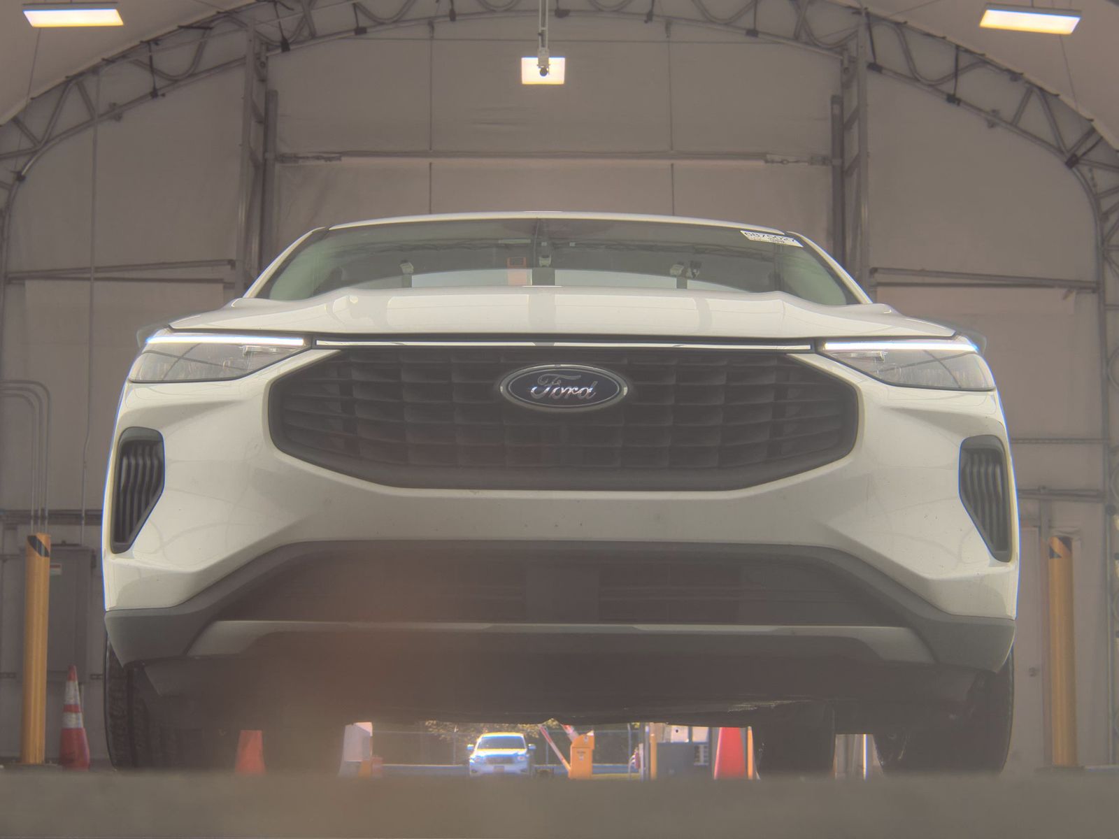 FORD ESCAPE - 4