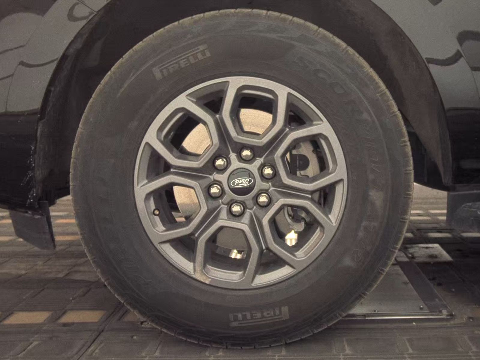 FORD EXPEDITION - 10