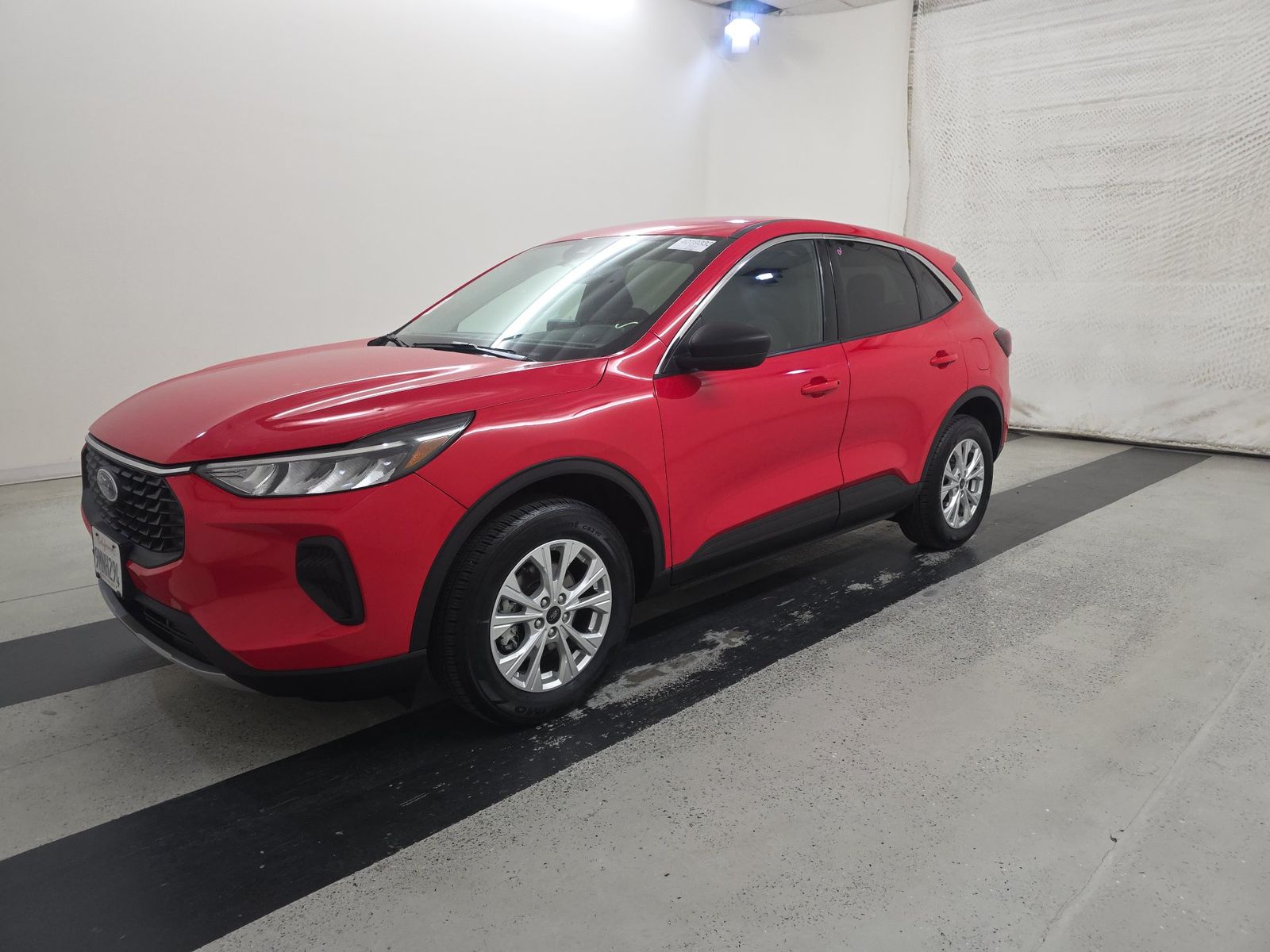 FORD ESCAPE - 1