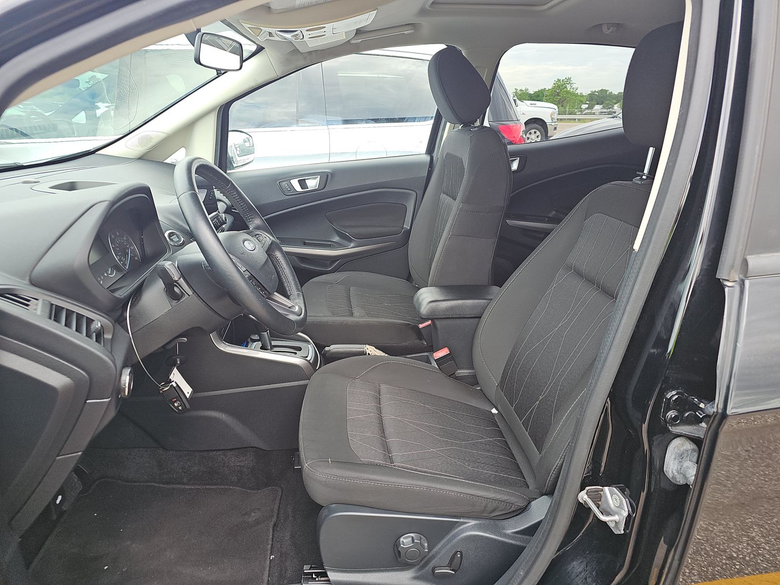FORD ECOSPORT - 8