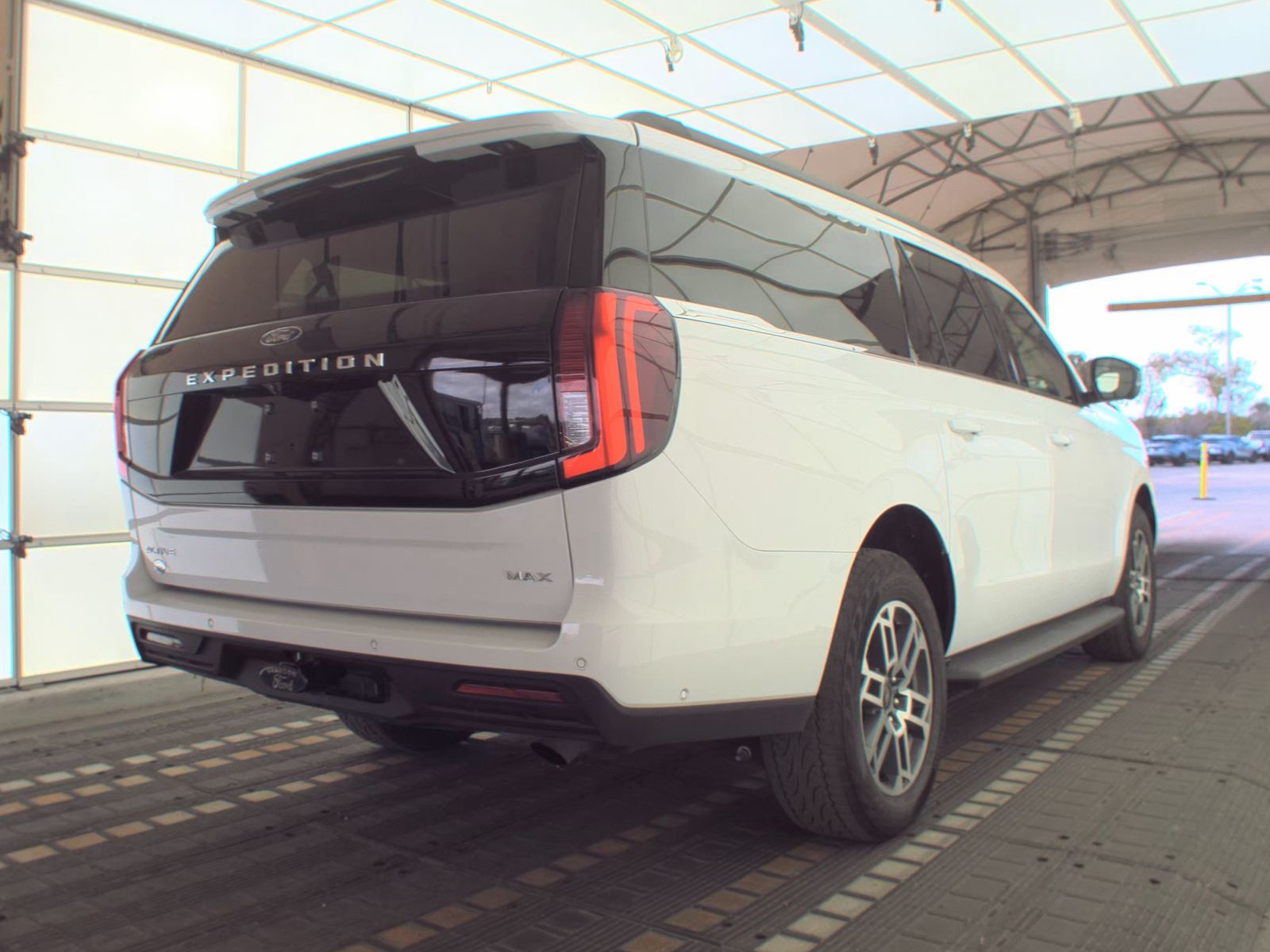 FORD EXPEDITION MAX - 5