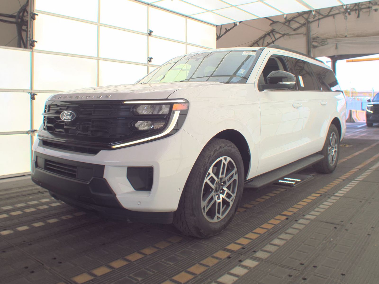 FORD EXPEDITION MAX - 1