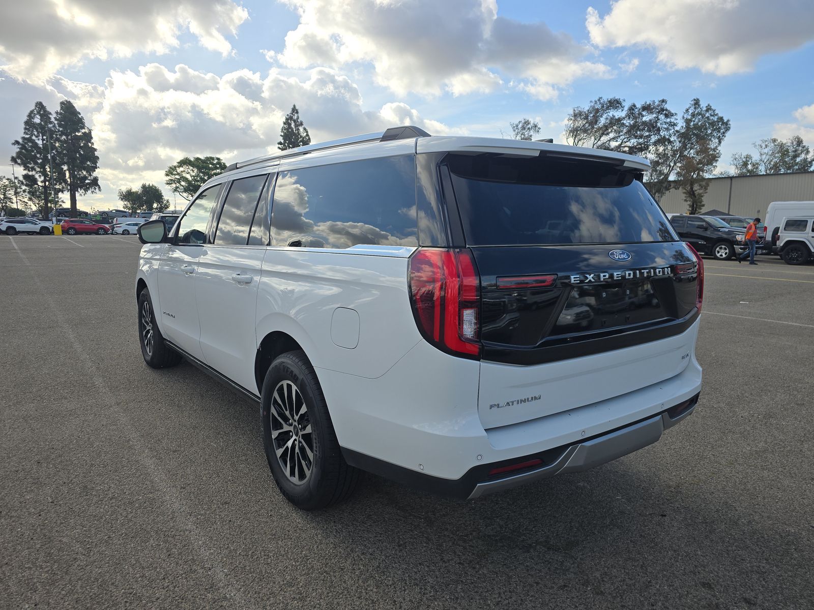 FORD EXPEDITION MAX - 7
