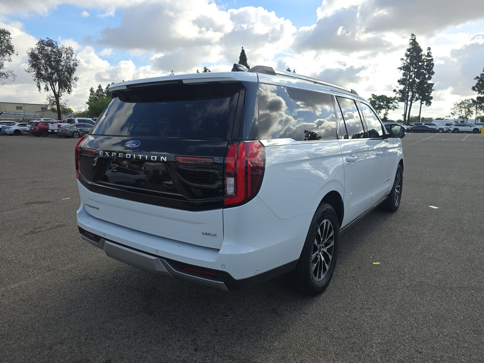 FORD EXPEDITION MAX - 5