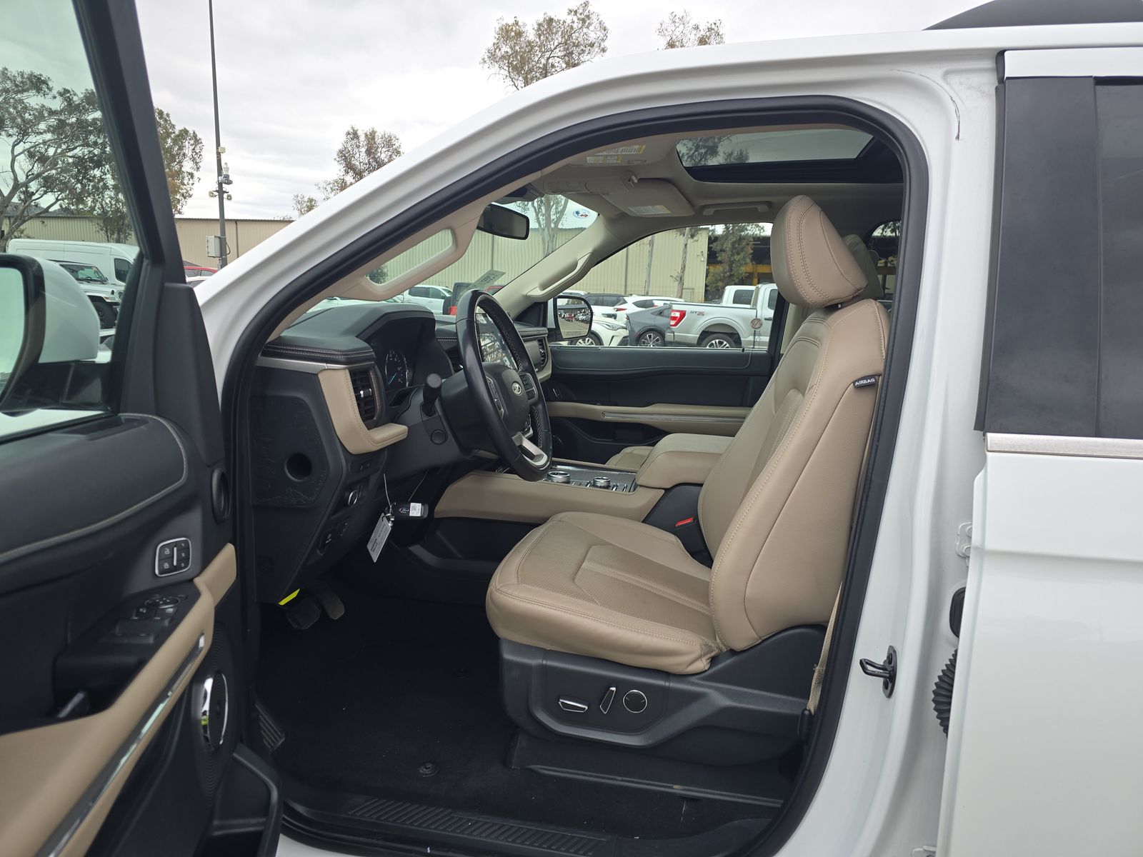 FORD EXPEDITION MAX - 8