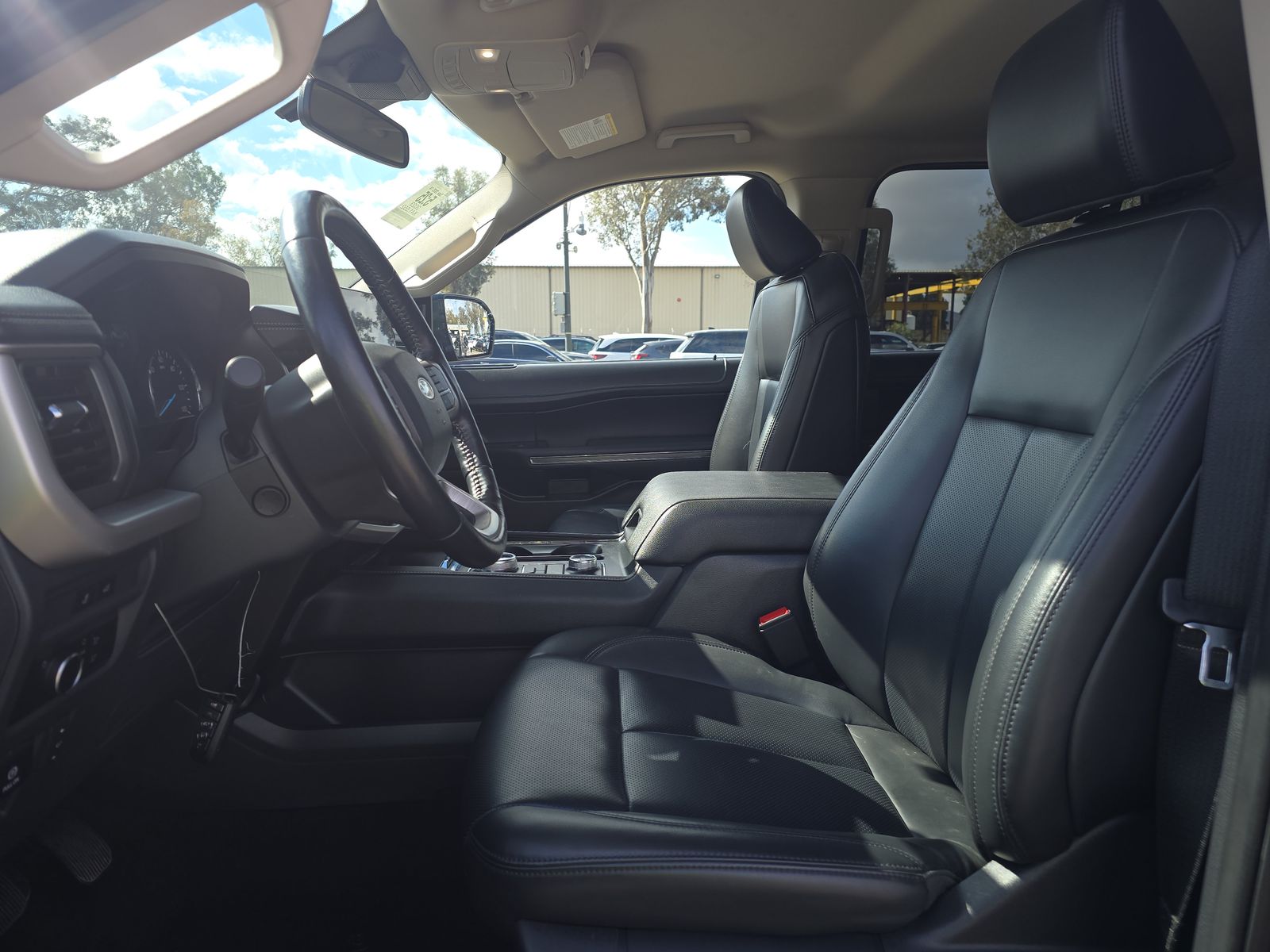 FORD EXPEDITION - 8