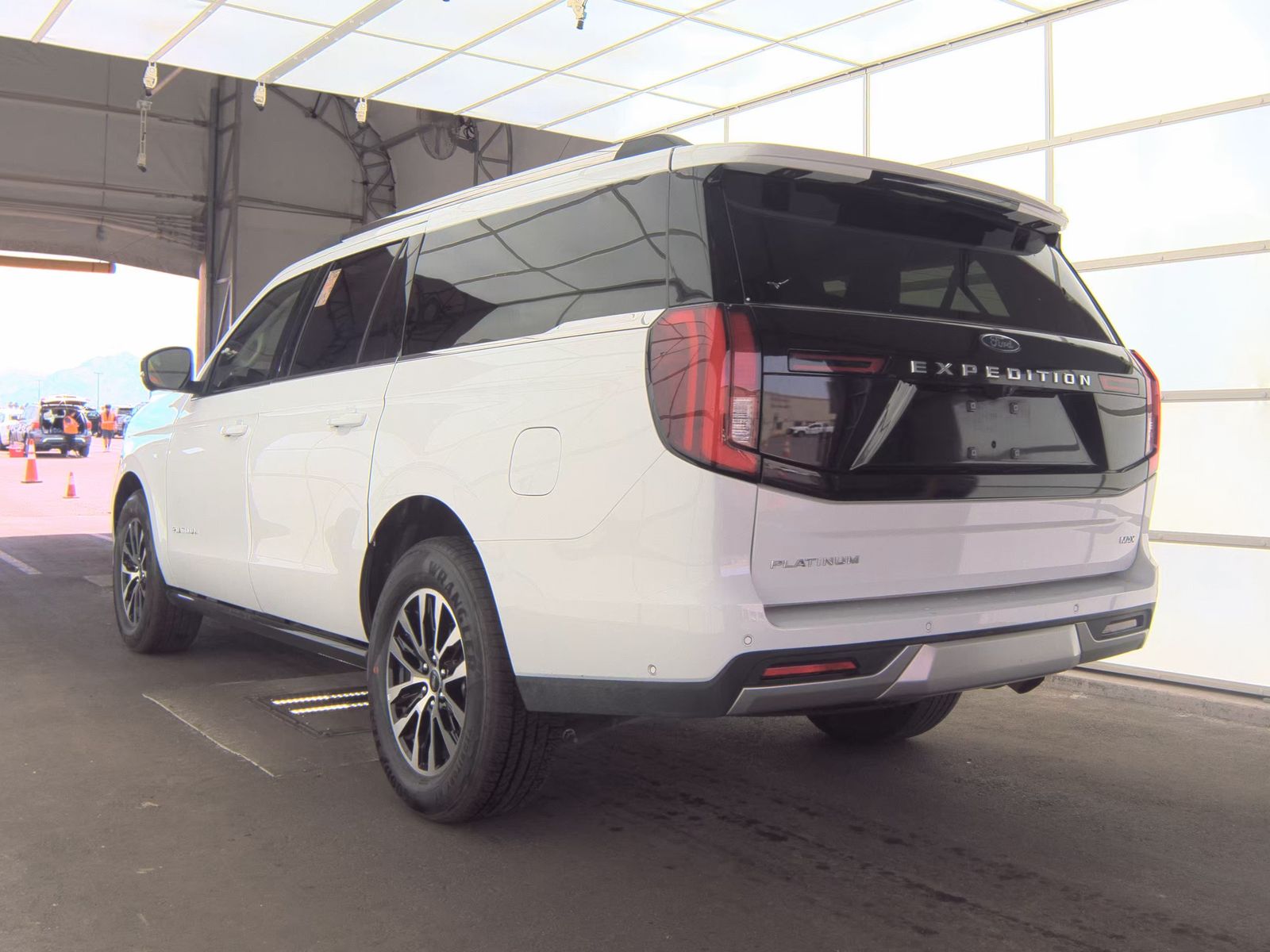 FORD EXPEDITION MAX - 7