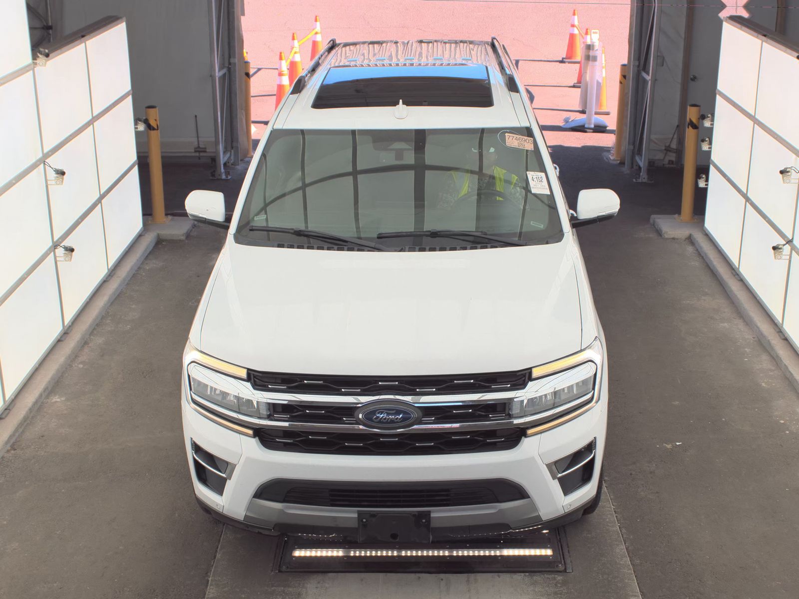 FORD EXPEDITION MAX - 3