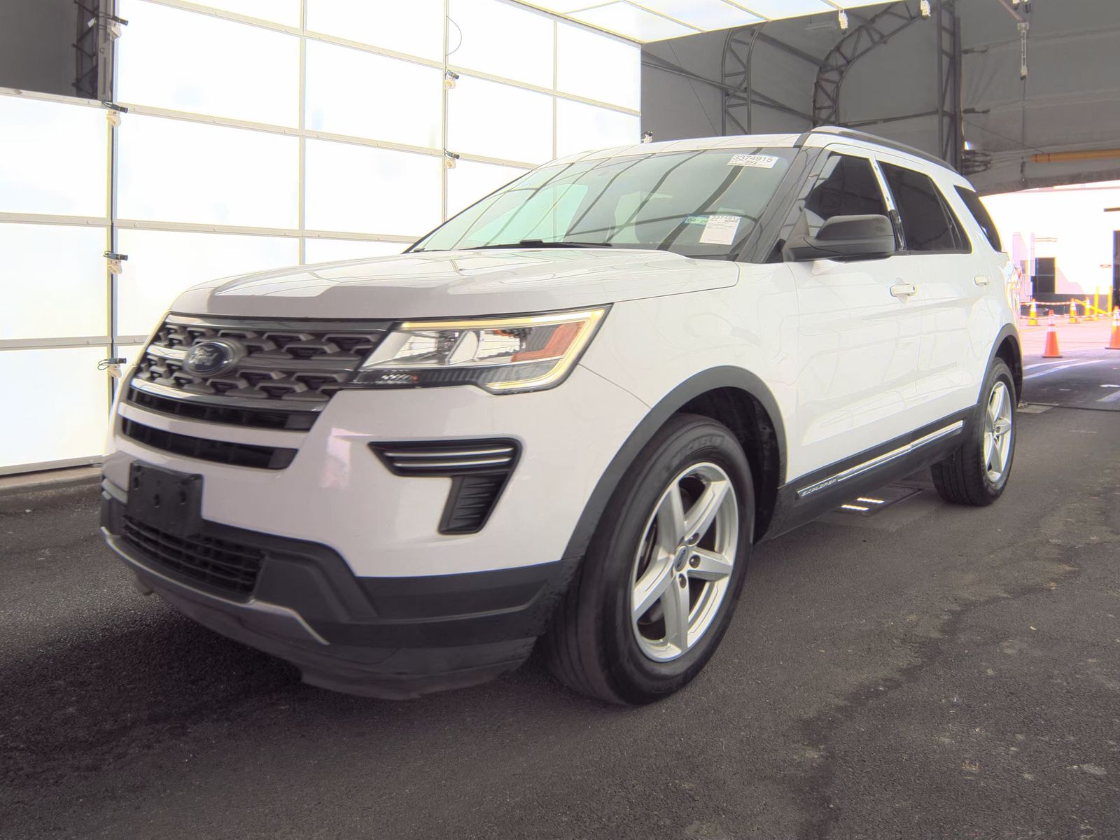 FORD EXPLORER - 1