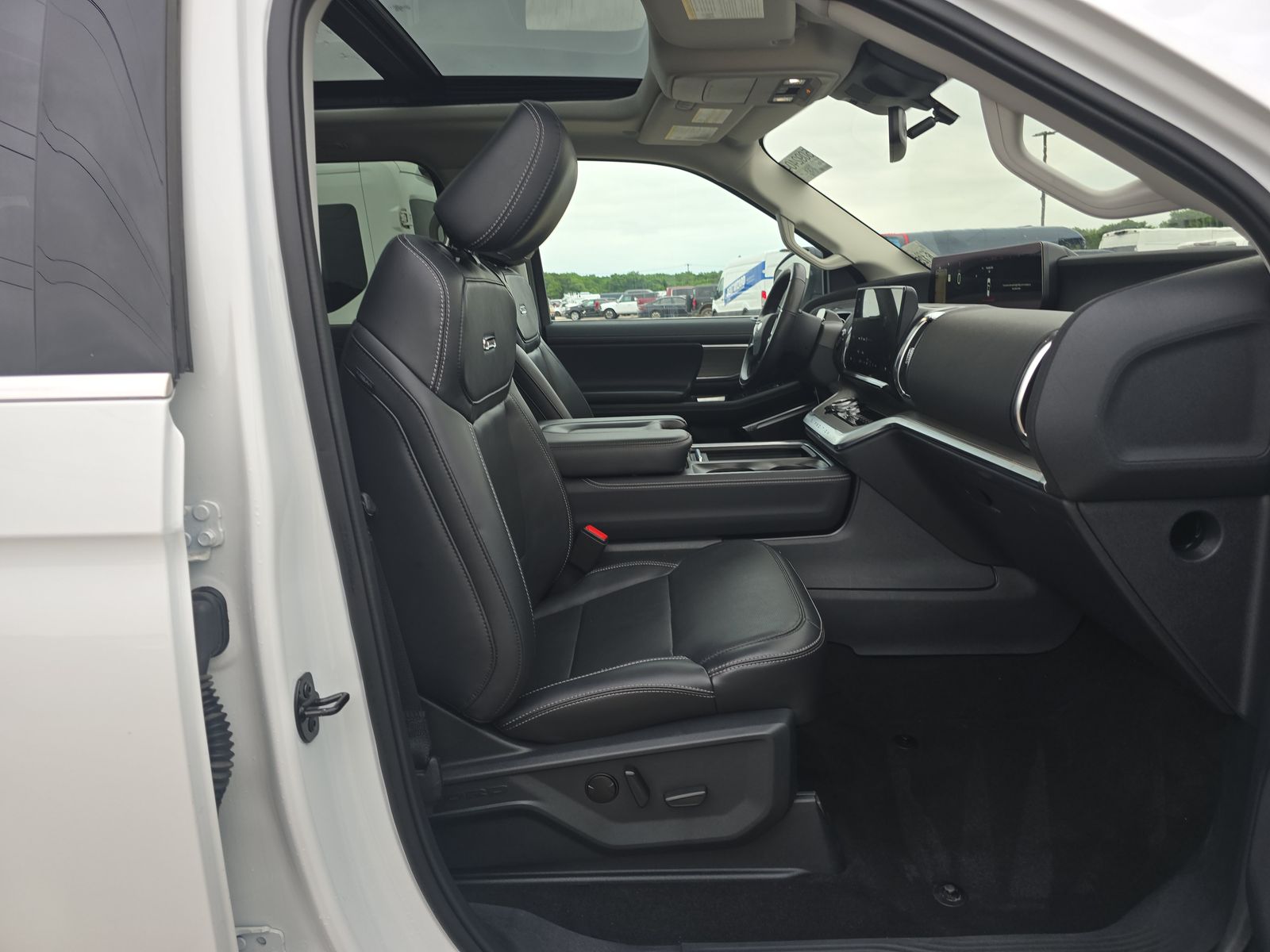 FORD EXPEDITION MAX - 9