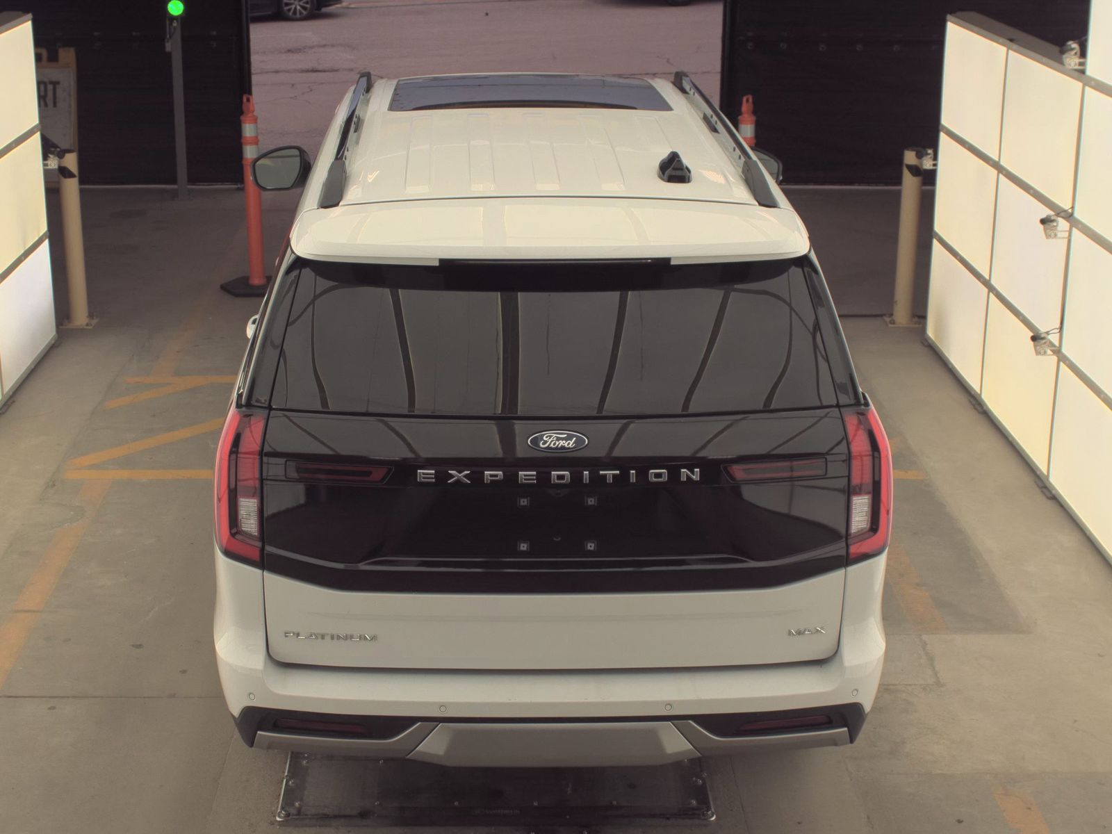 FORD EXPEDITION MAX - 6